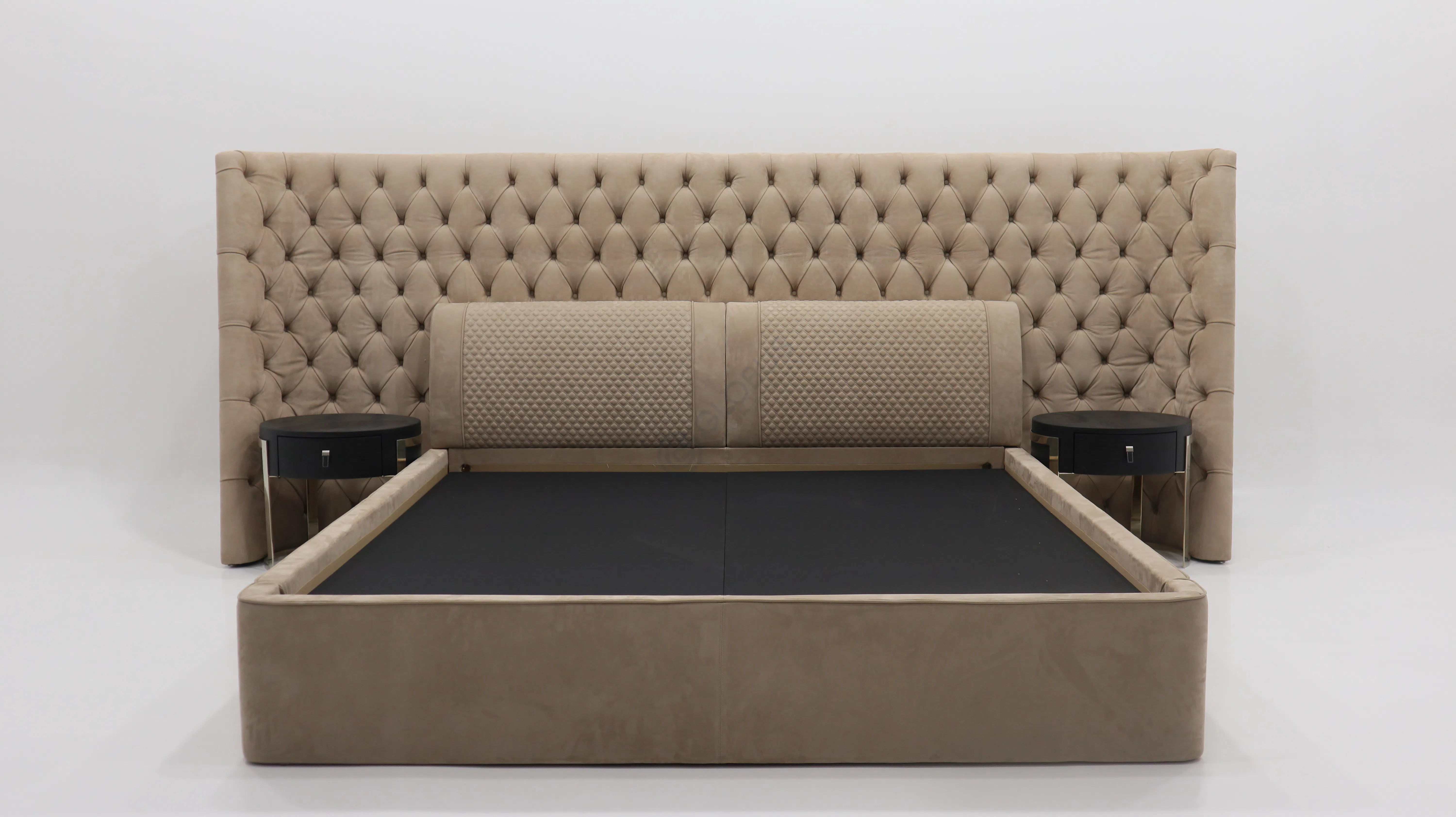 Кровать Rochus