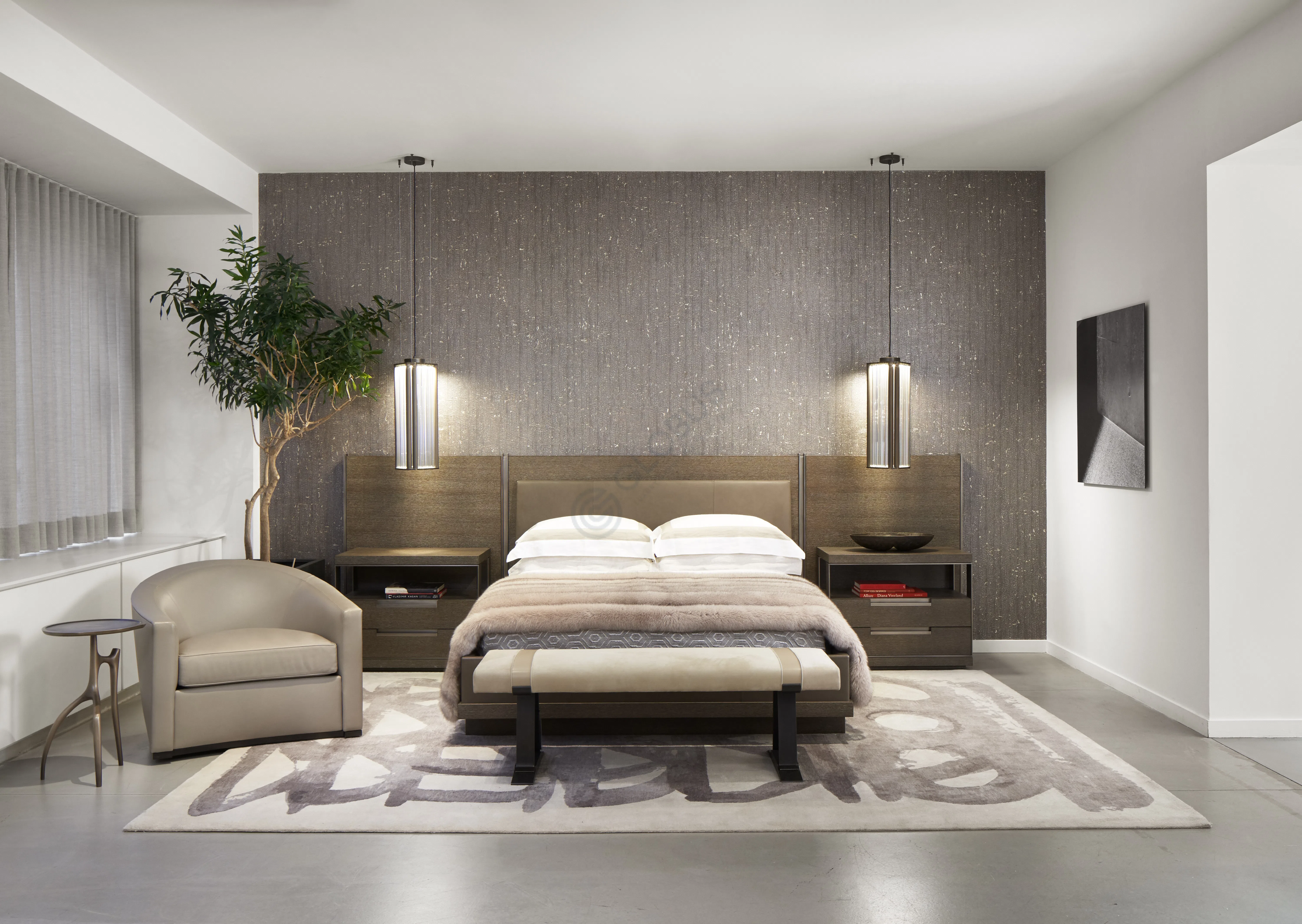 Кровать HOLLY HUNT Fortis