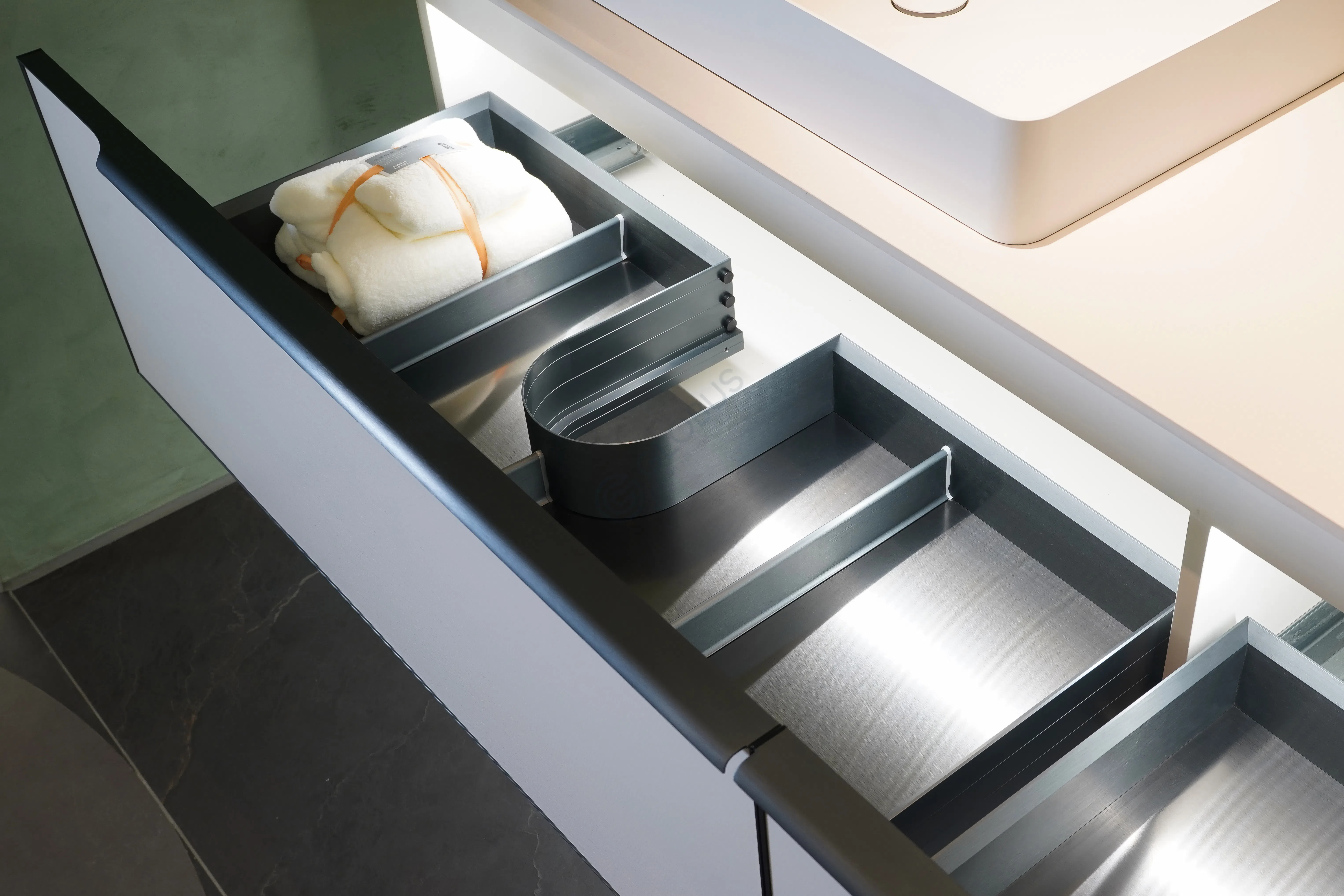 Ванный шкаф Auriello