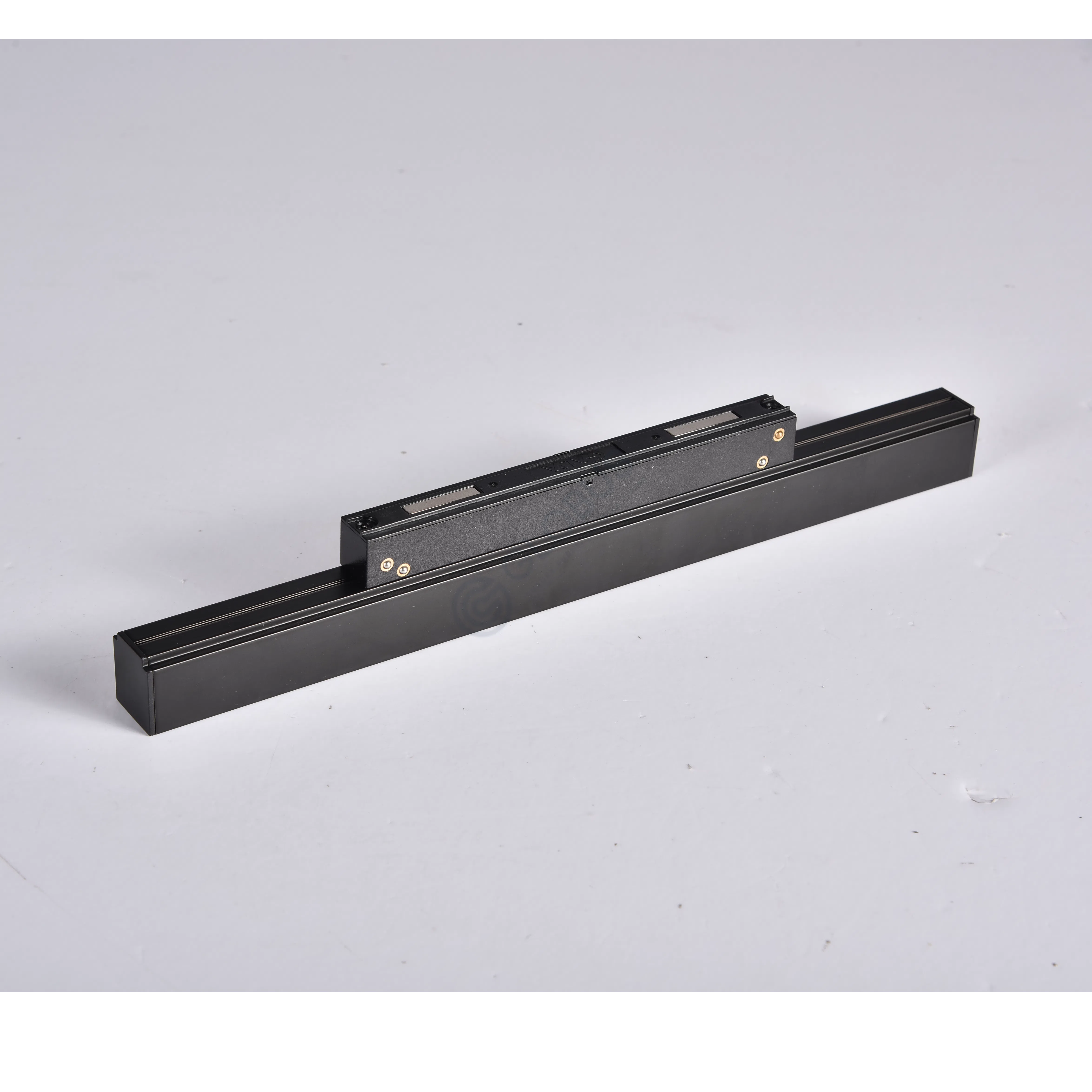 Трековое освещение Tusculanum