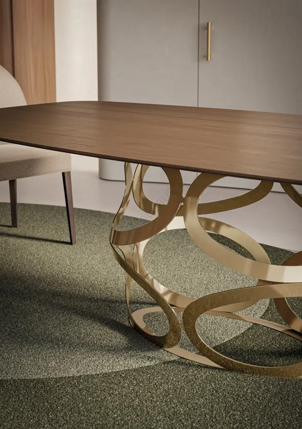 Обеденный стол Sospesa