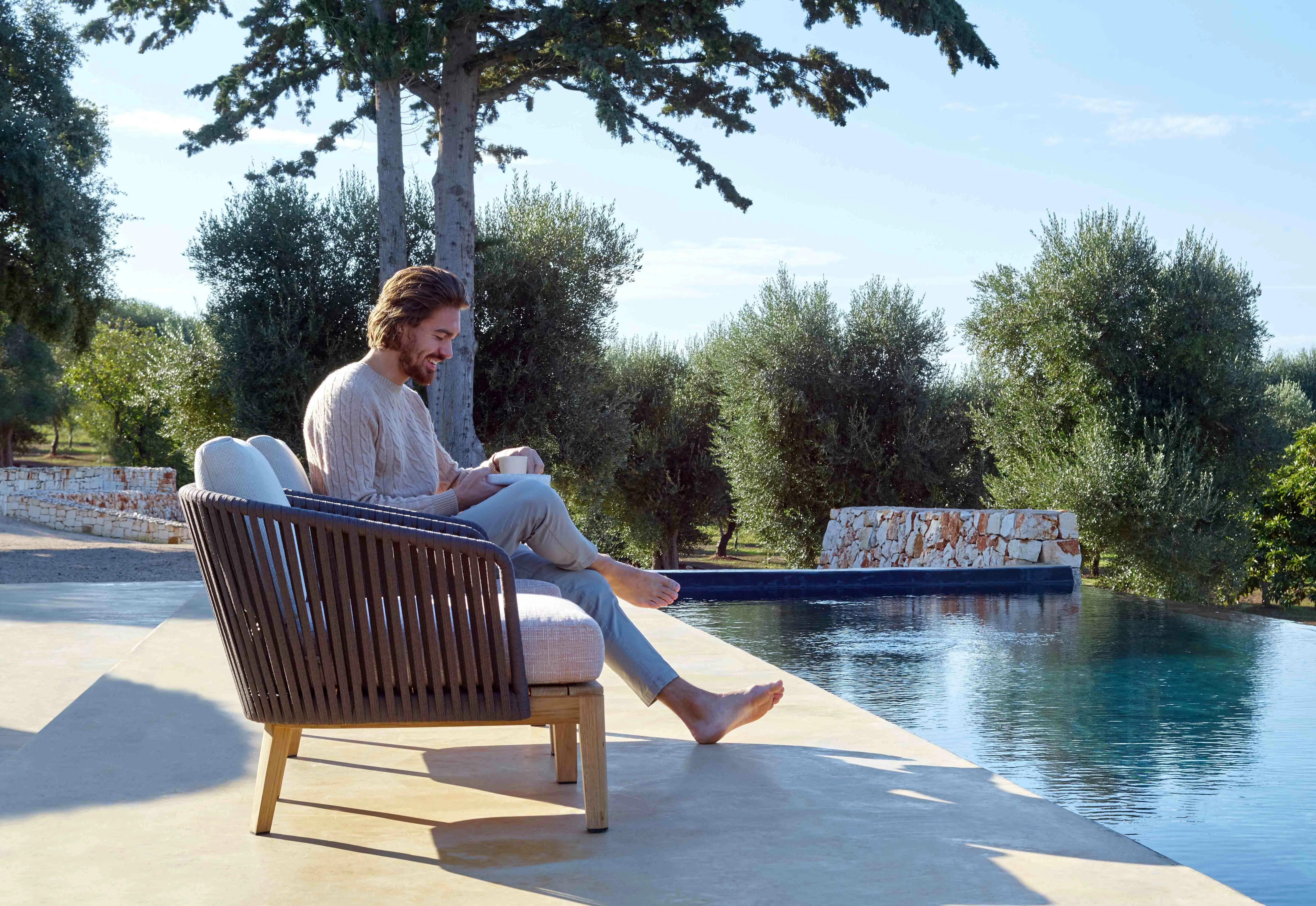 Уличное кресло TRIBU Mood club