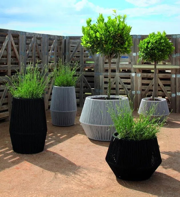 Уличный горшок для цветов KETTAL Zig Zag