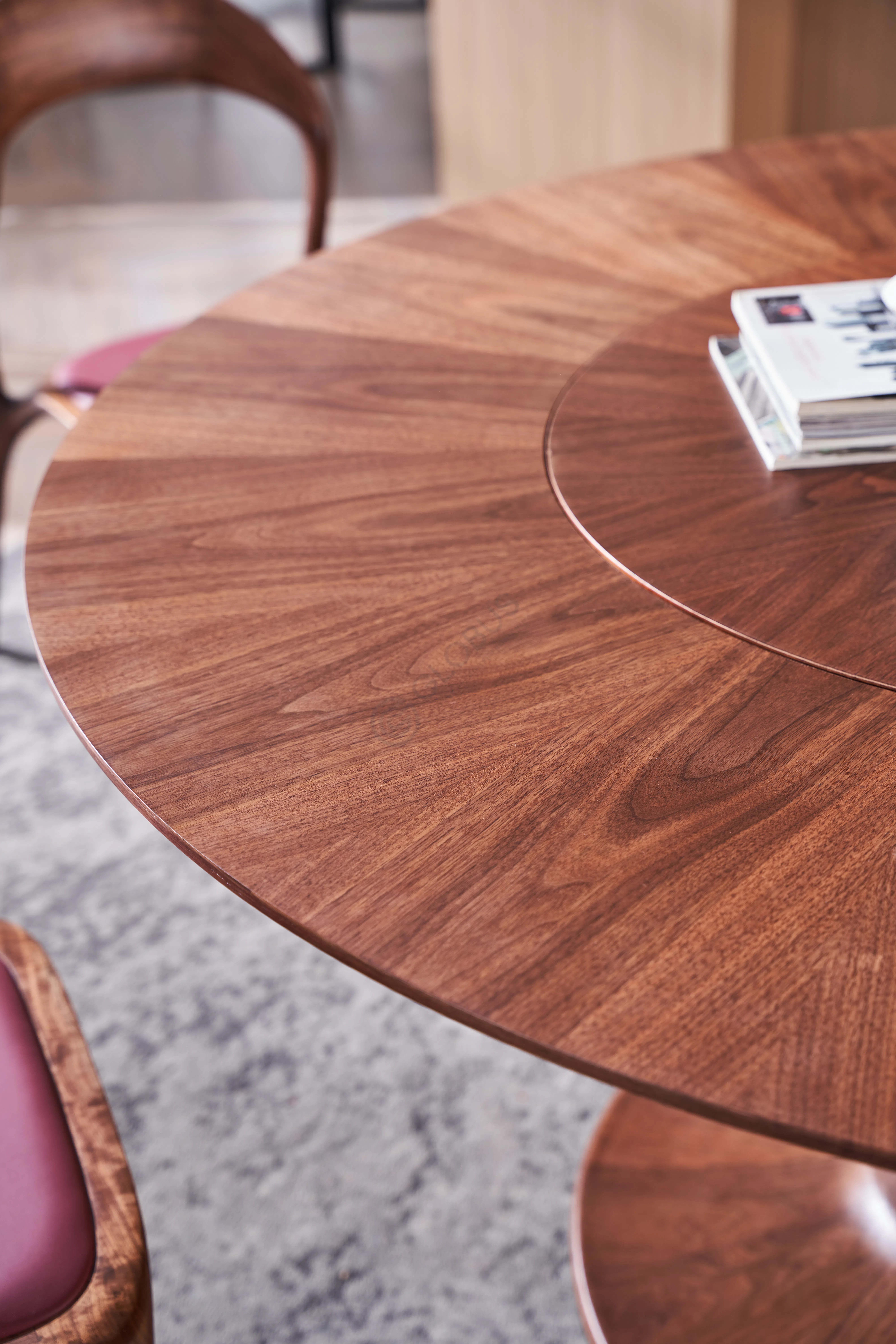 Обеденный стол Jovisto