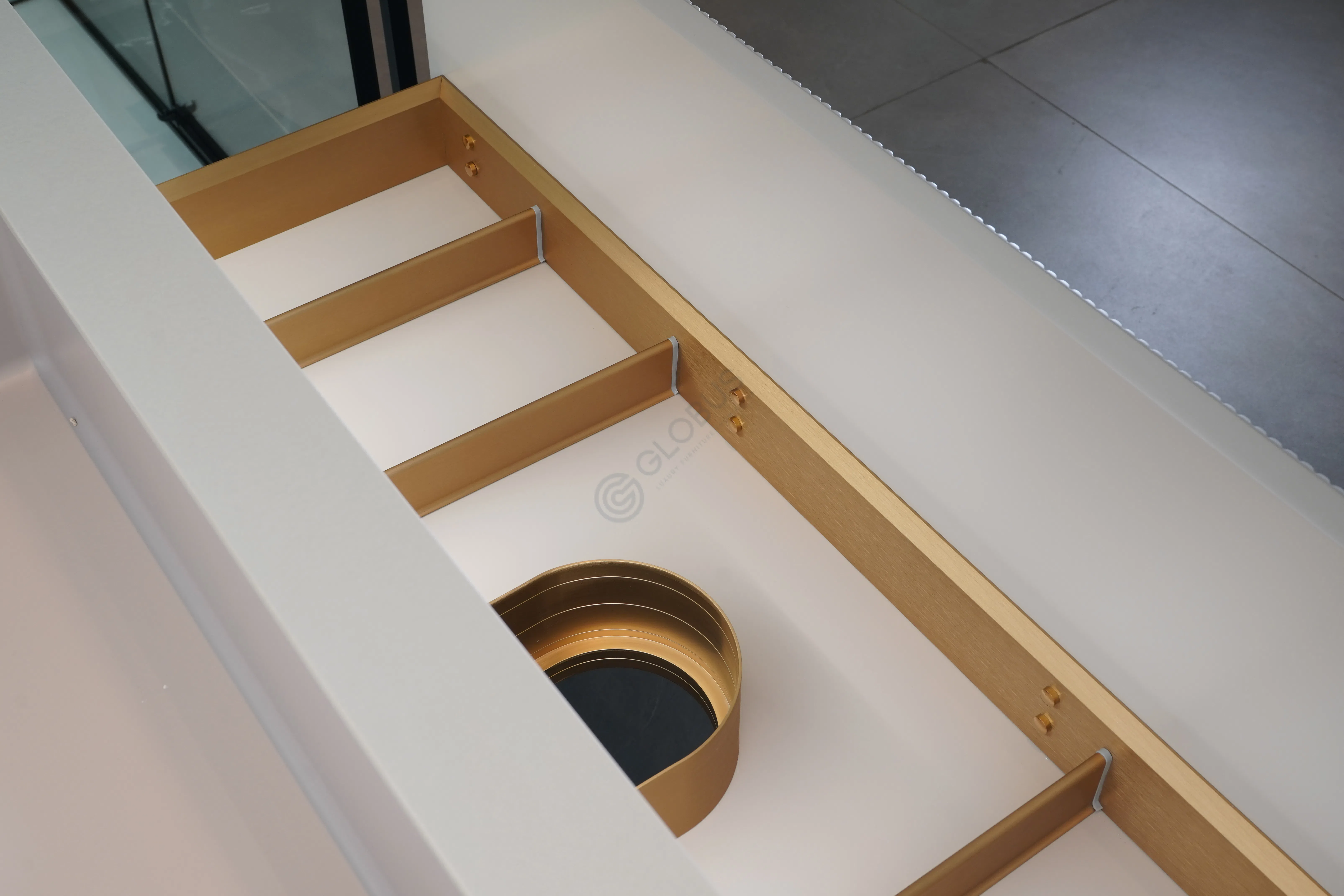 Ванный шкаф Stipem