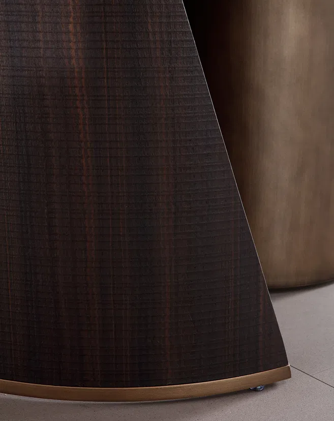 Обеденный стол Jacenzo