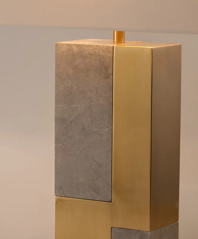 Настольная лампа Obumbro