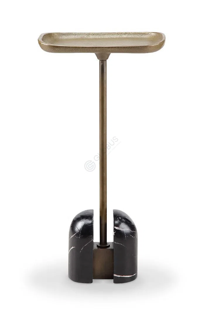 Угловой столик CASTE Madoc