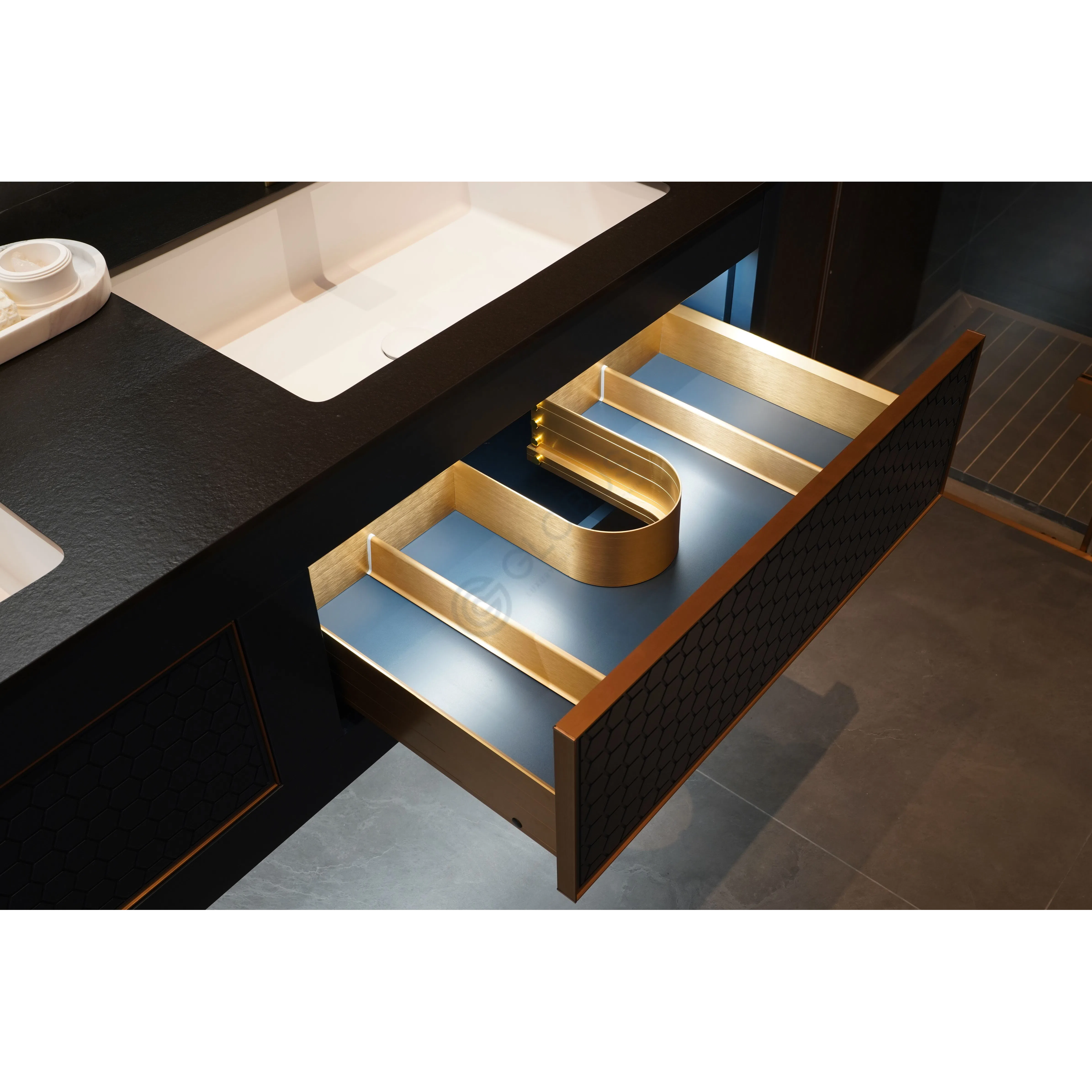 Ванный шкаф Sardus