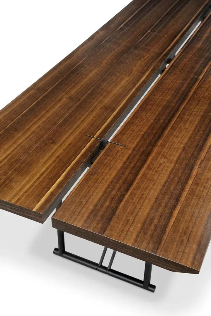 Обеденный стол Autocles