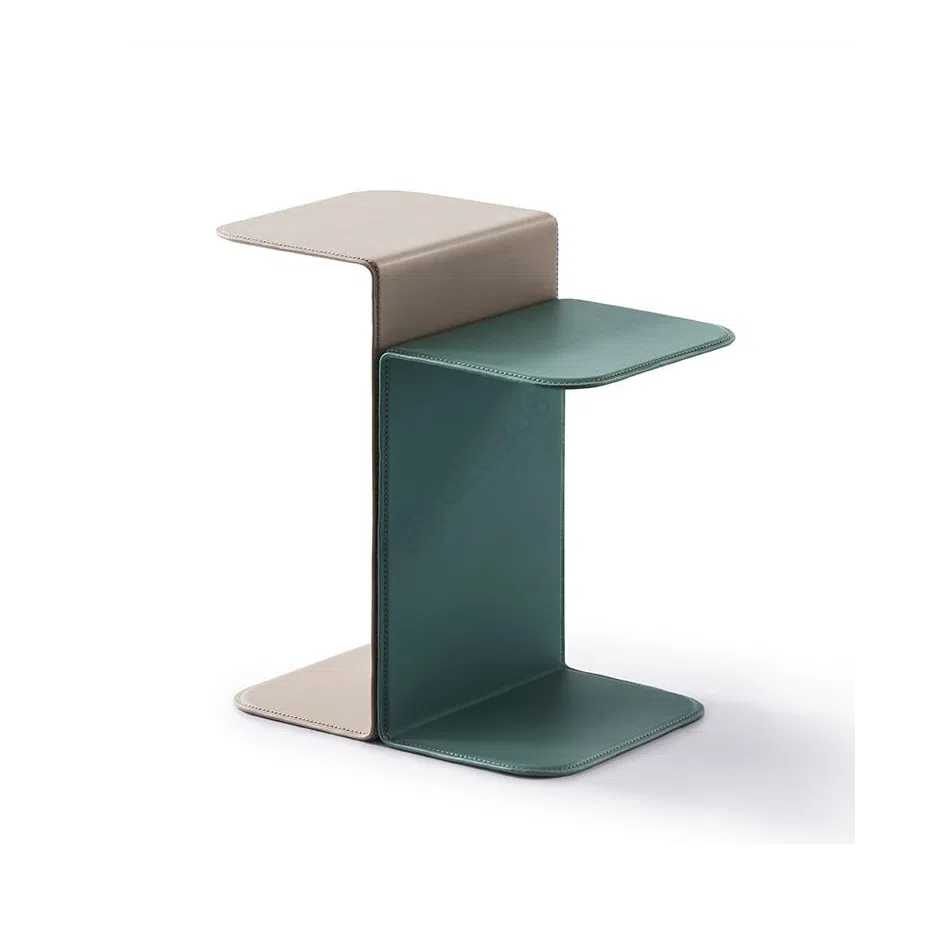 Угловой столик Bennetto