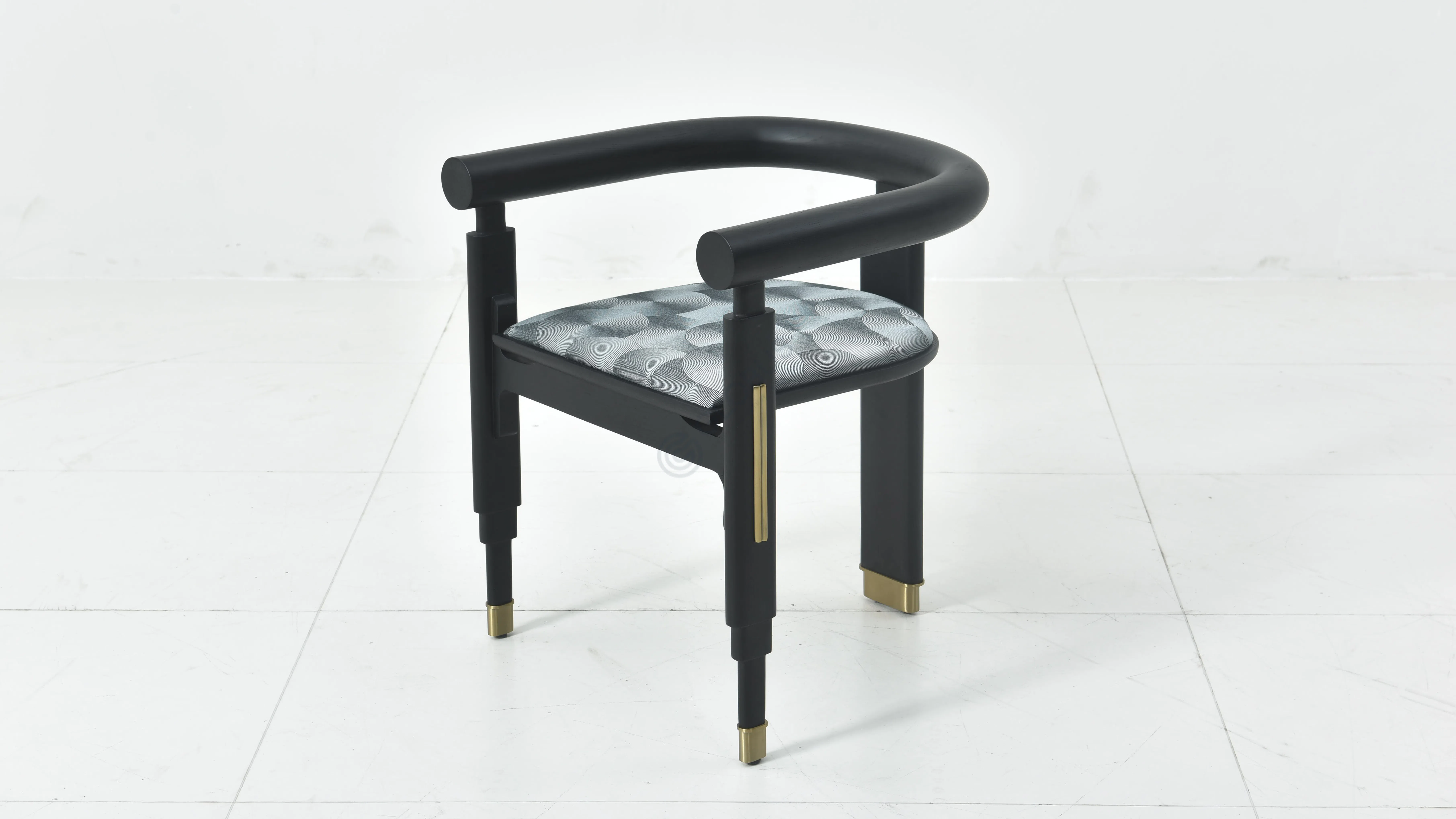 Обеденный стул SONG GIDOO Story