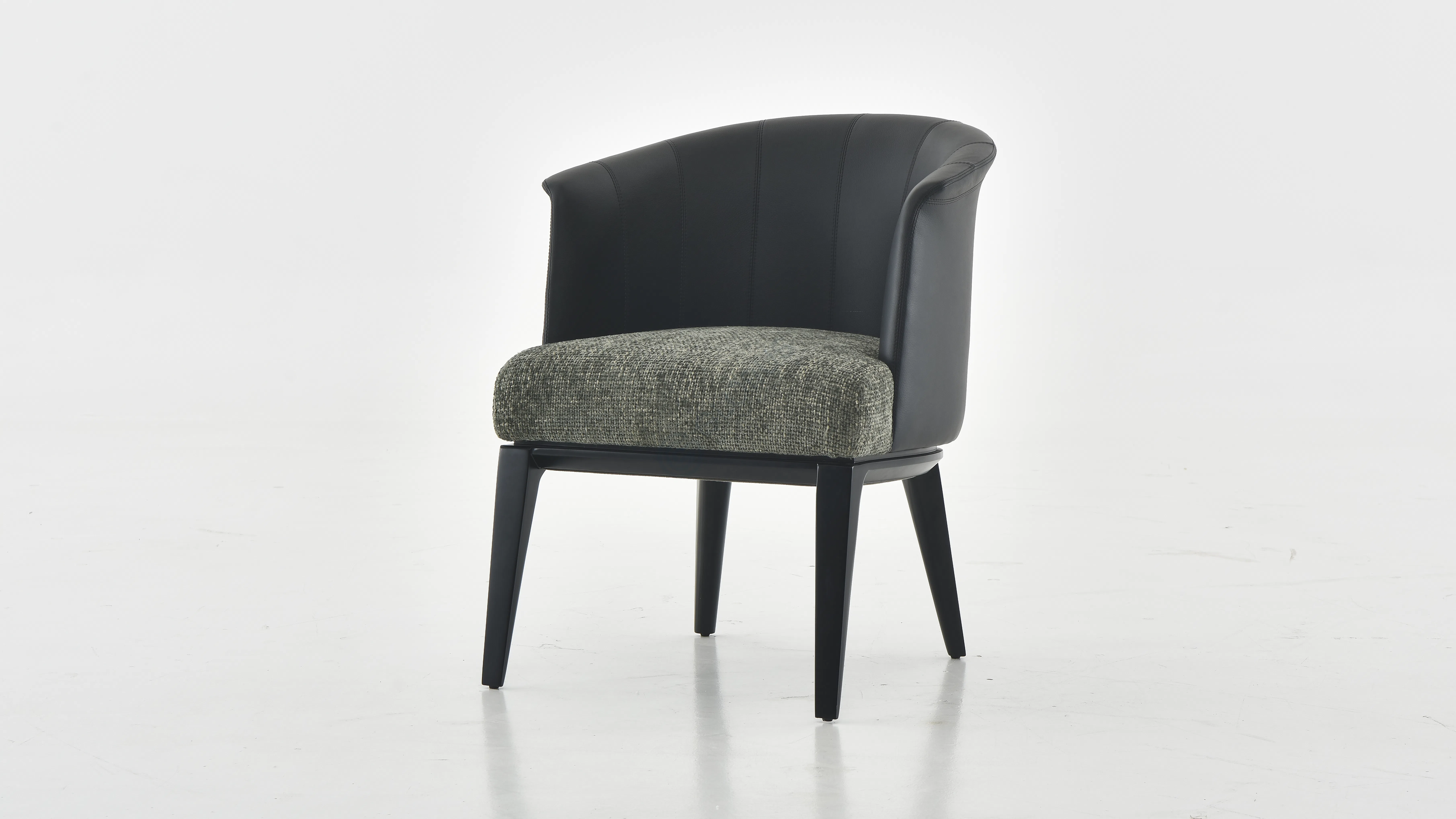 Кресло GIORGETTI Aura