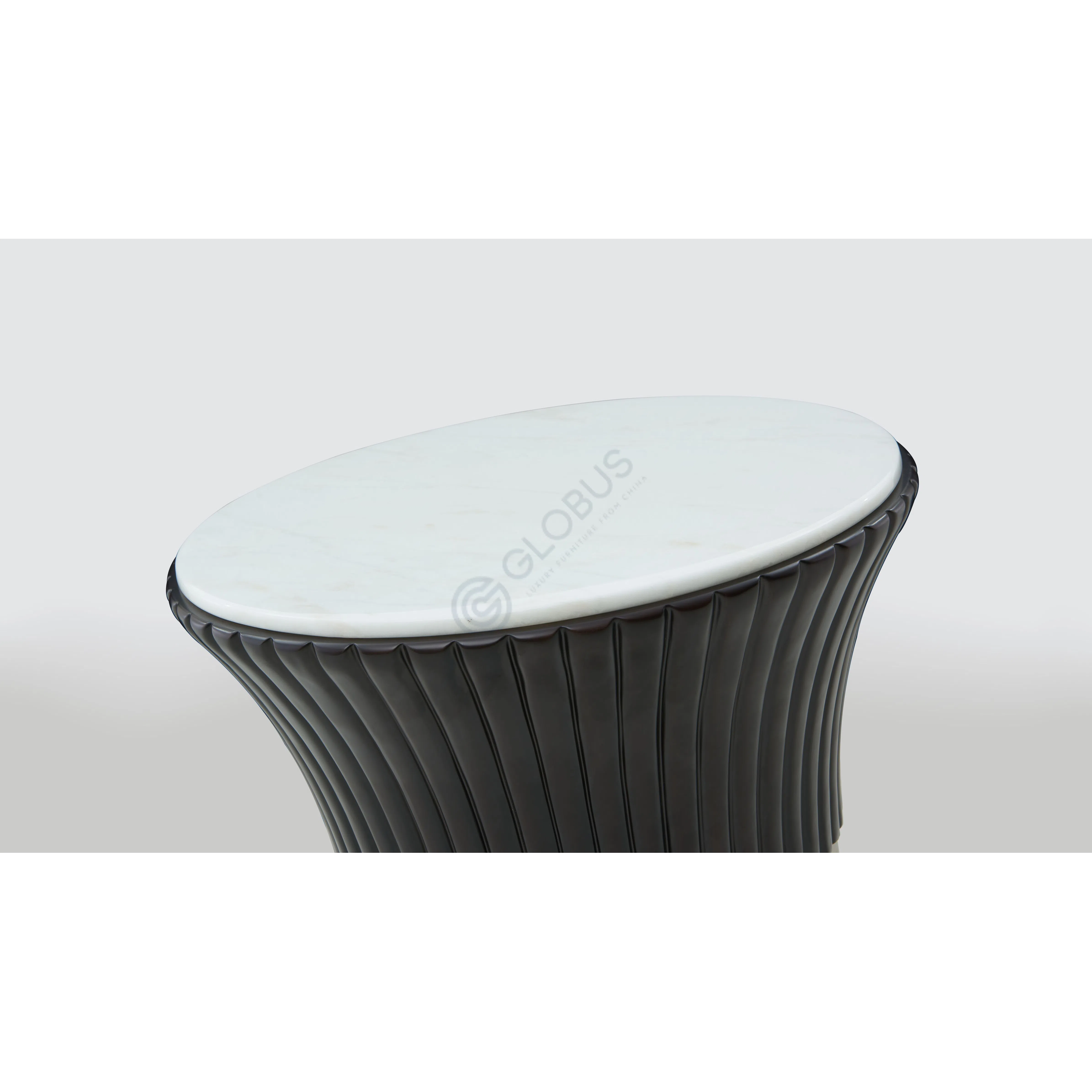 Угловой столик Bulgaro