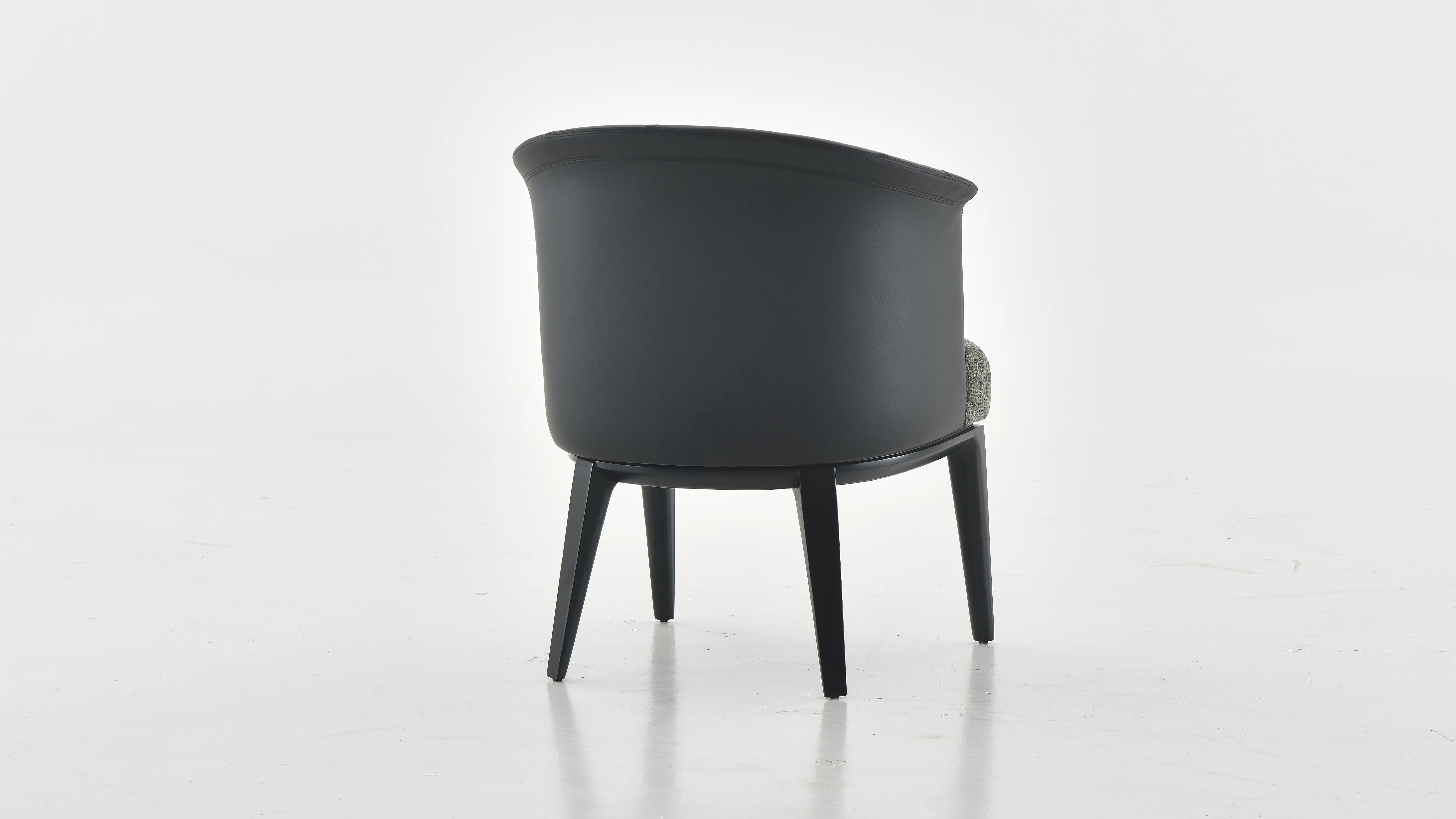 Кресло GIORGETTI Aura