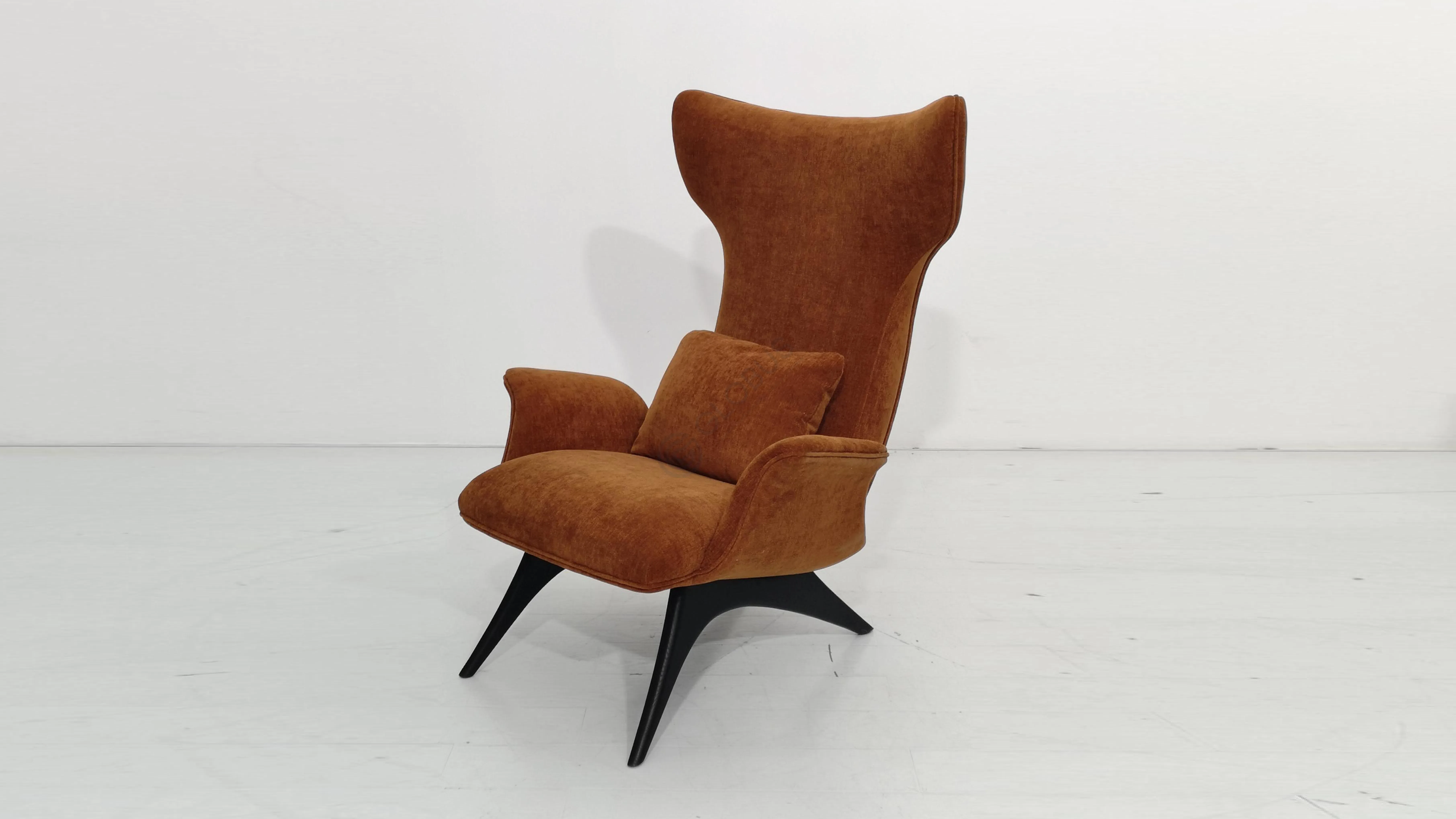 Кресло VLADIMIR KAGAN Ondine