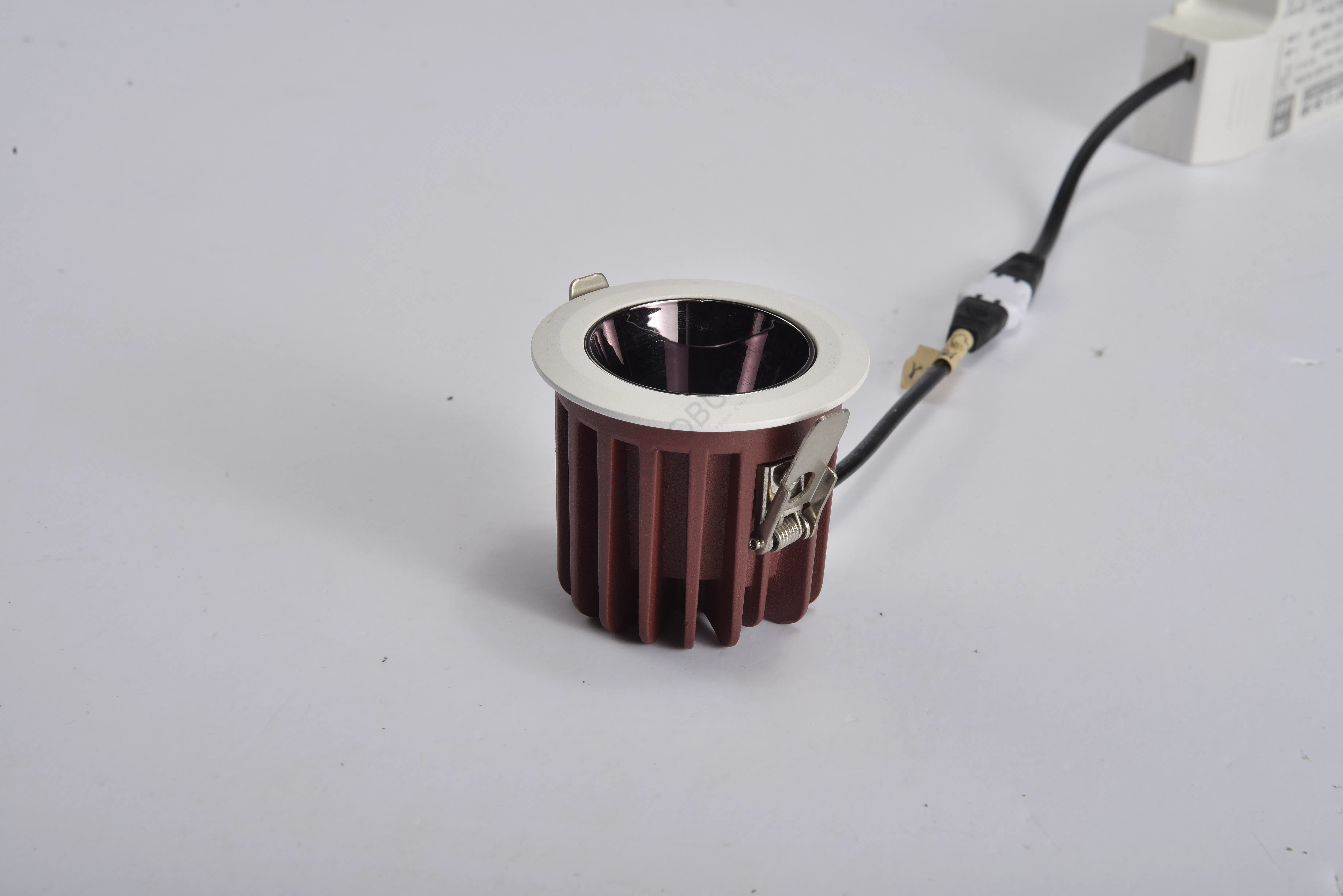 Точечное освещение Febo