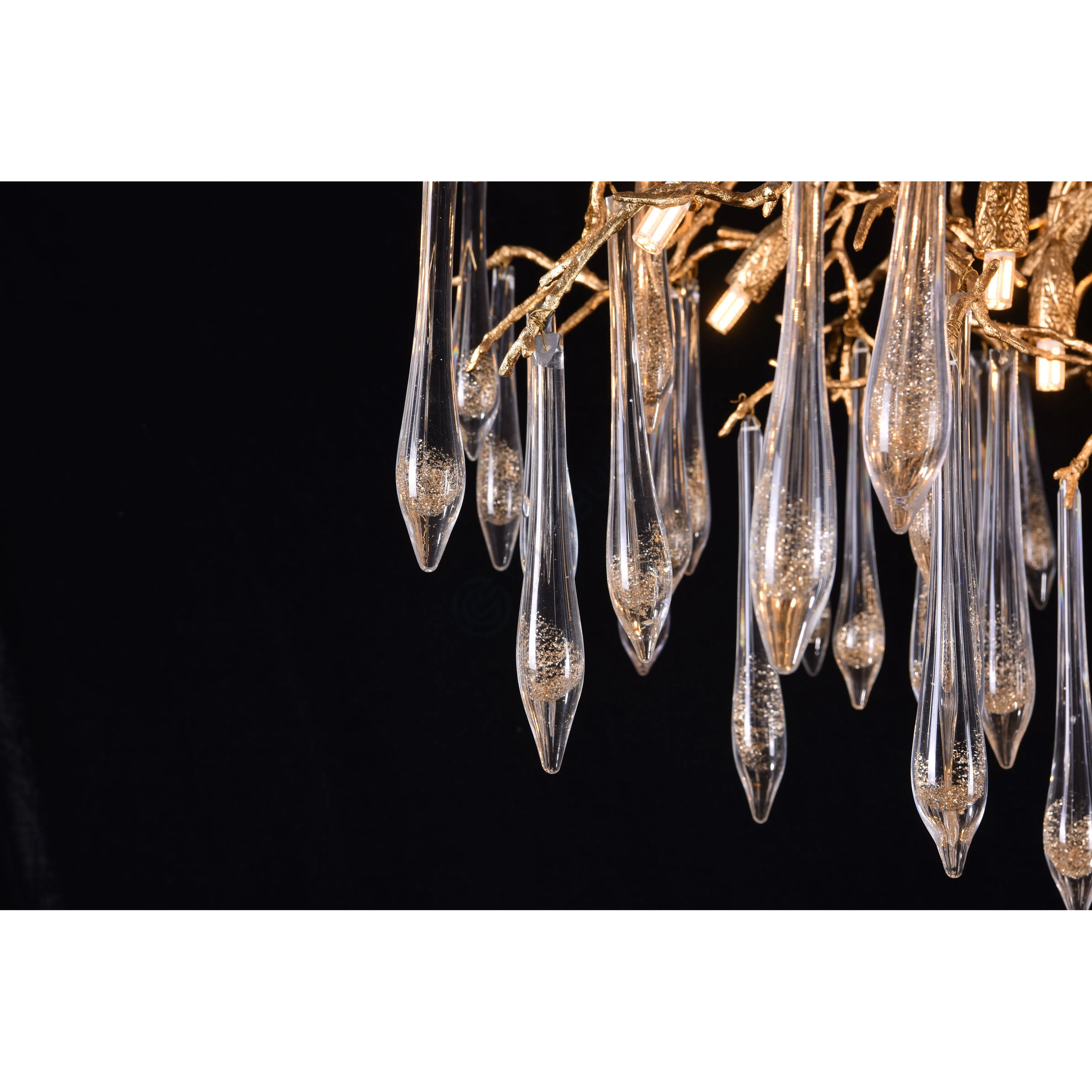 Люстра Wondolia