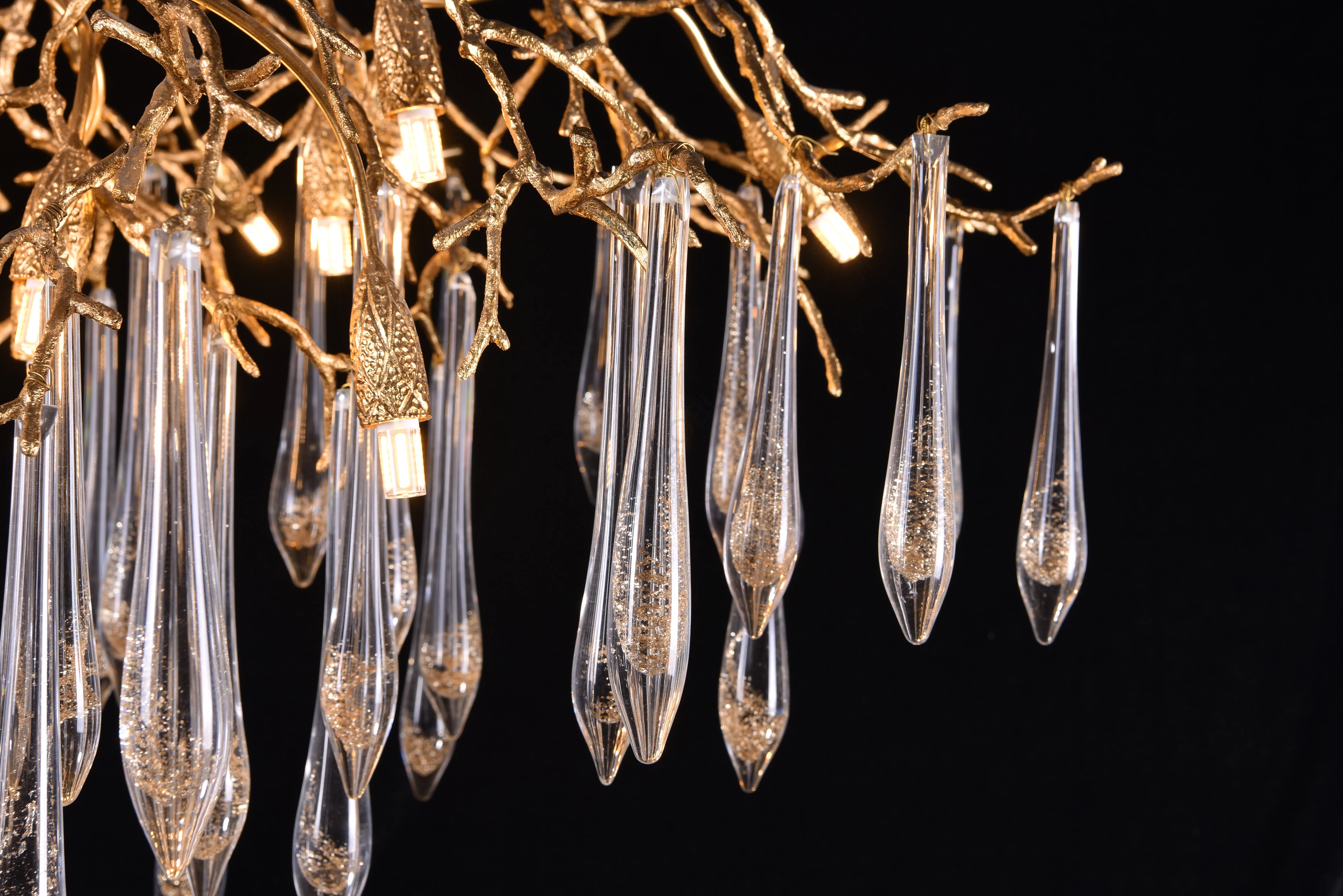 Люстра Wondolia