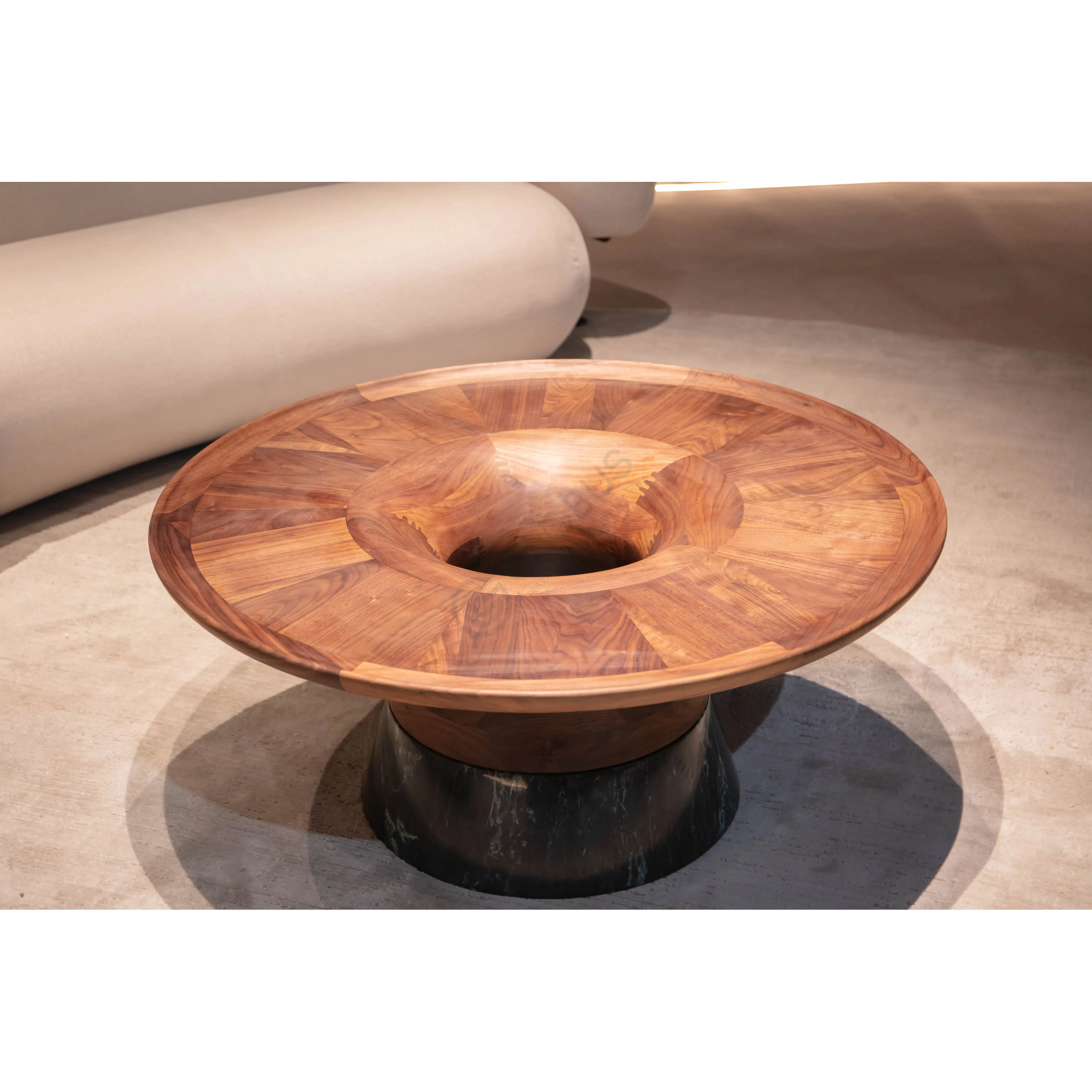 Журнальный столик JADERALMEIDA Twist