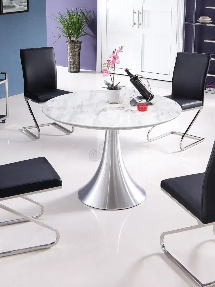 Обеденный стол Vesperia