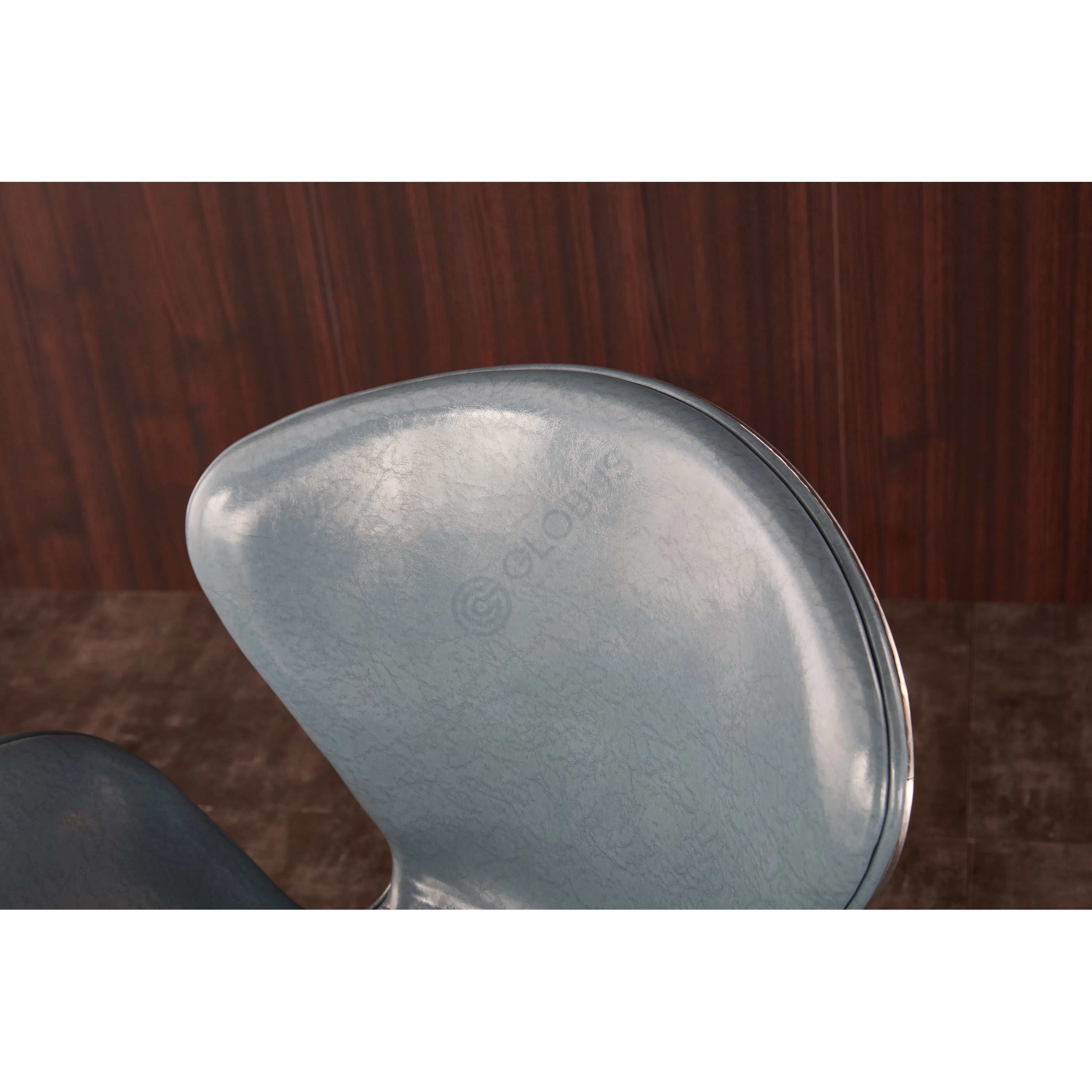 Кресло для офиса Emperius