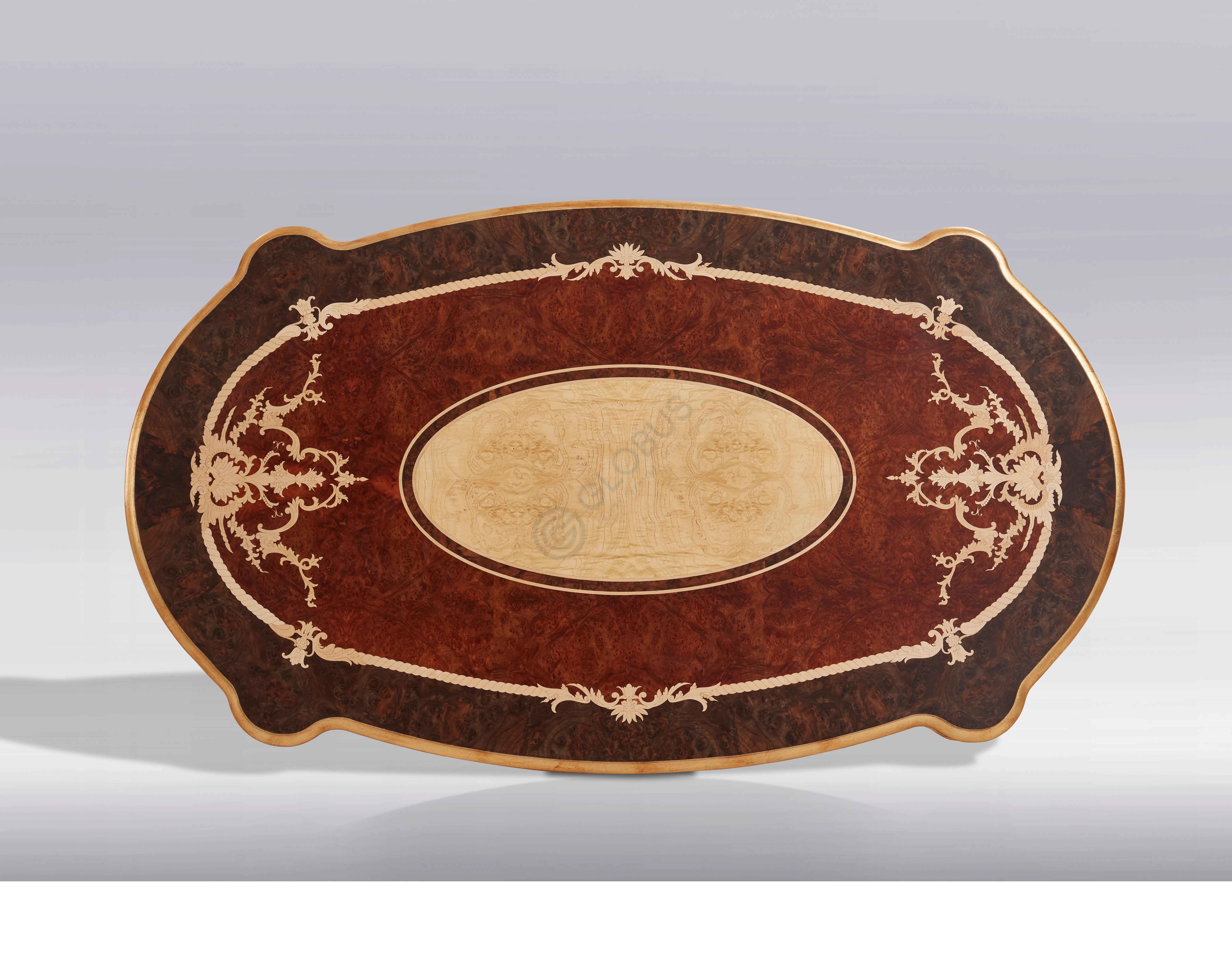 Обеденный стол Newart