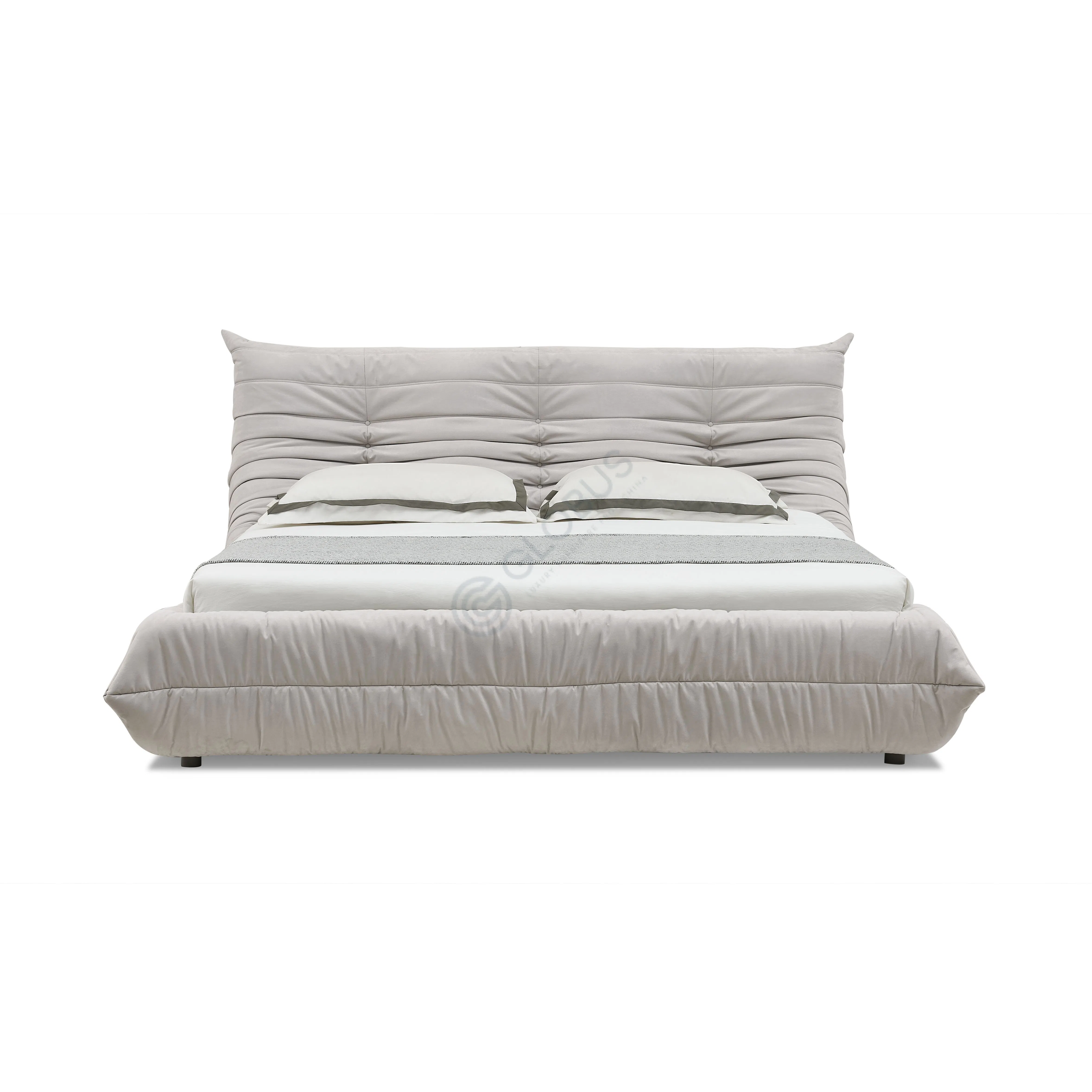 Кровать LIGNE ROSET Togo