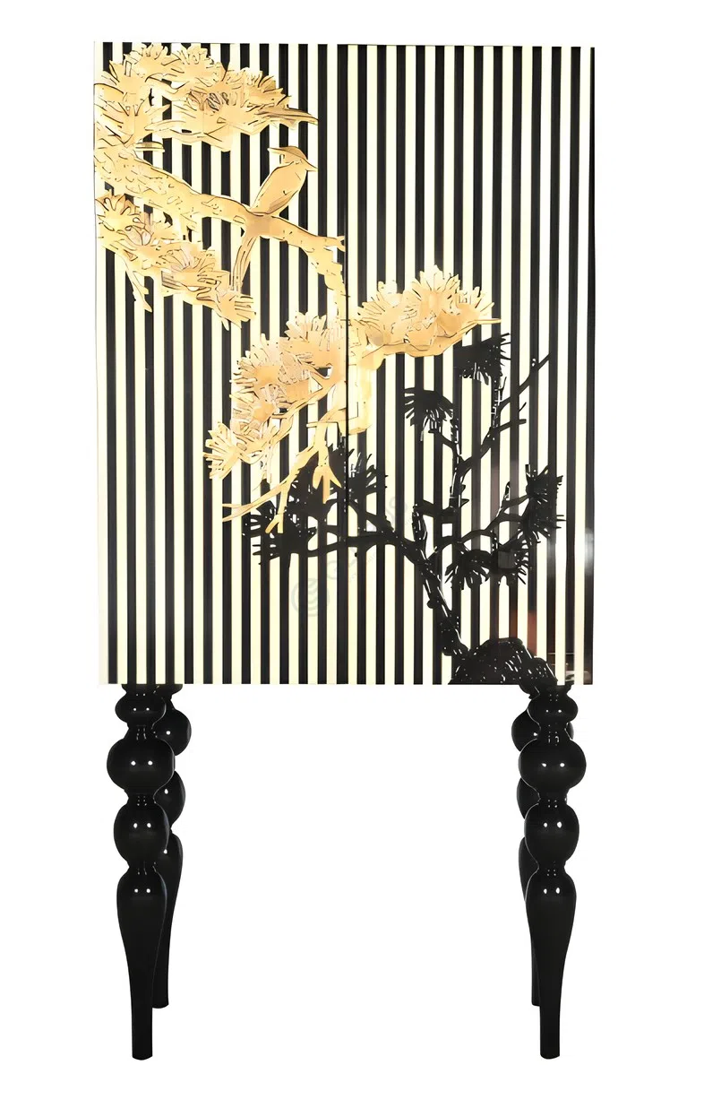 Шкаф для украшений Maestia