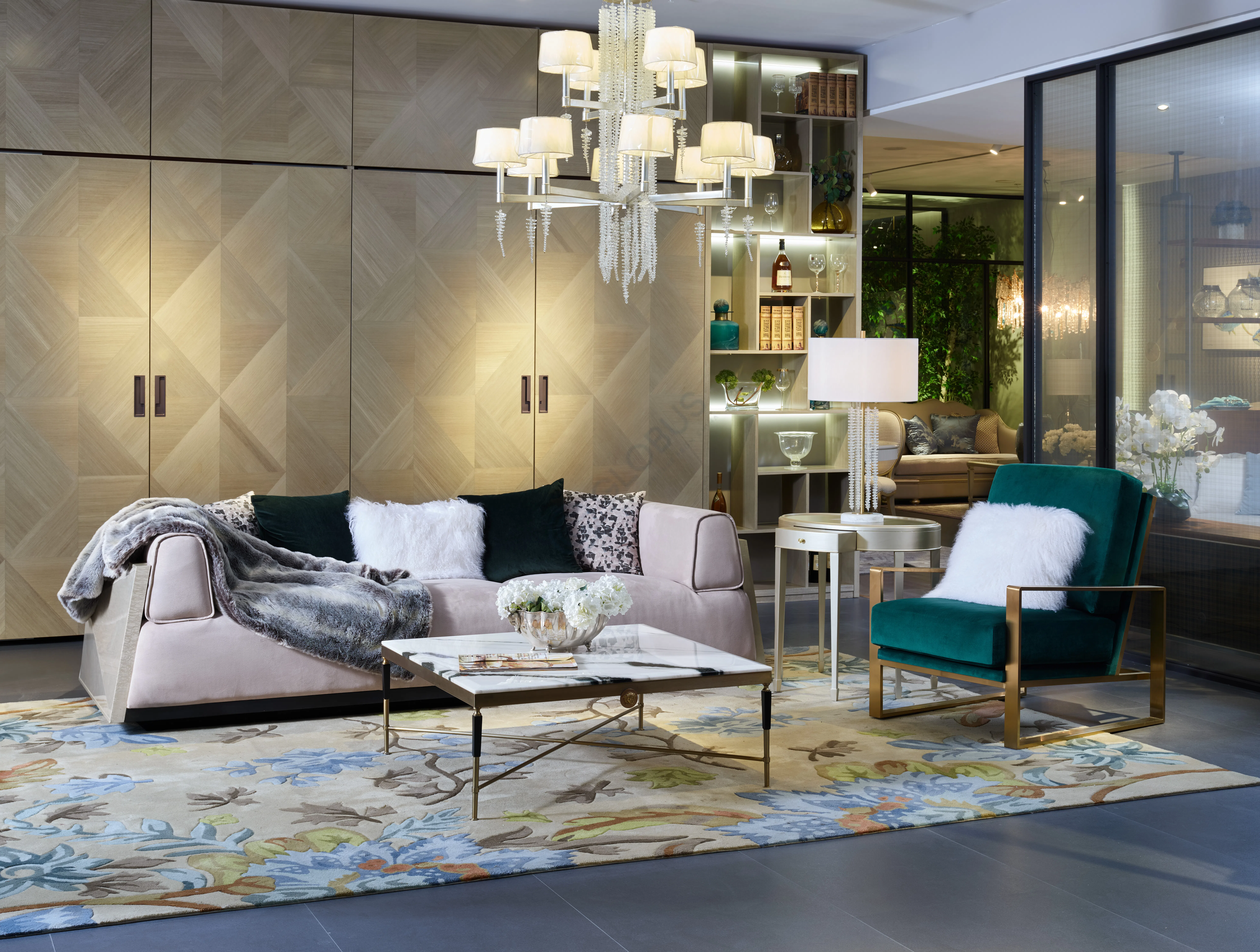 Кресло UTTERMOST Delphine