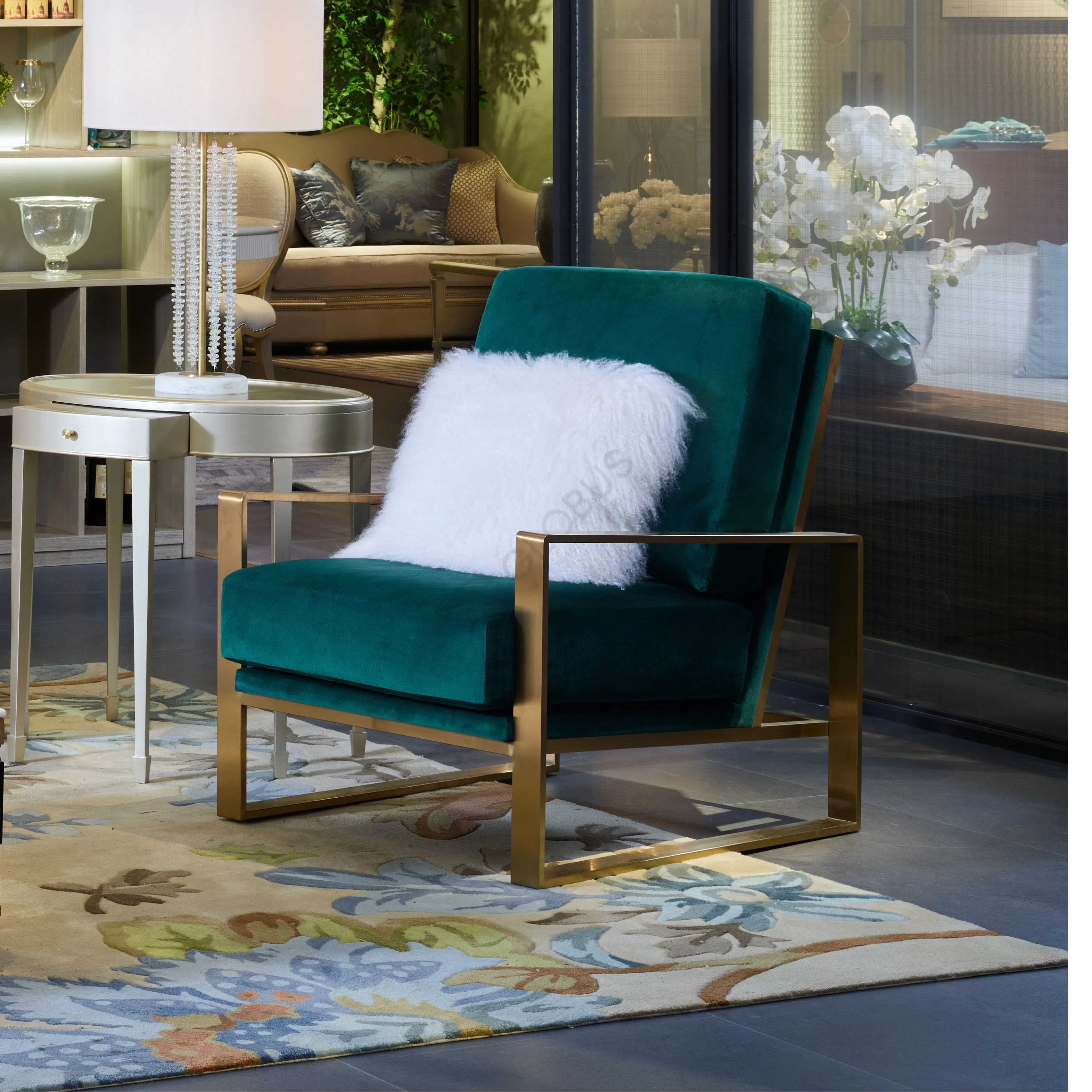 Кресло UTTERMOST Delphine