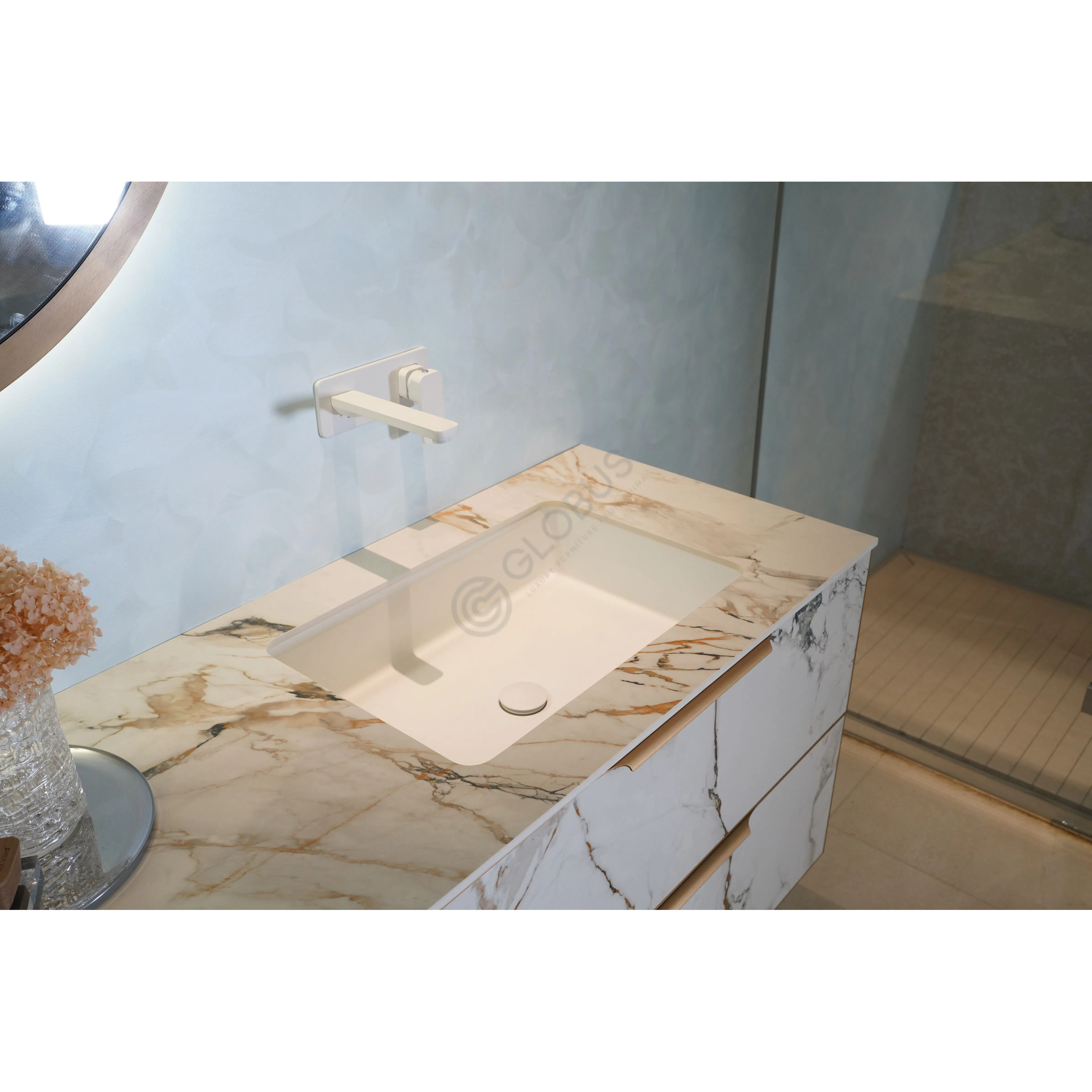 Ванный шкаф Kyrese