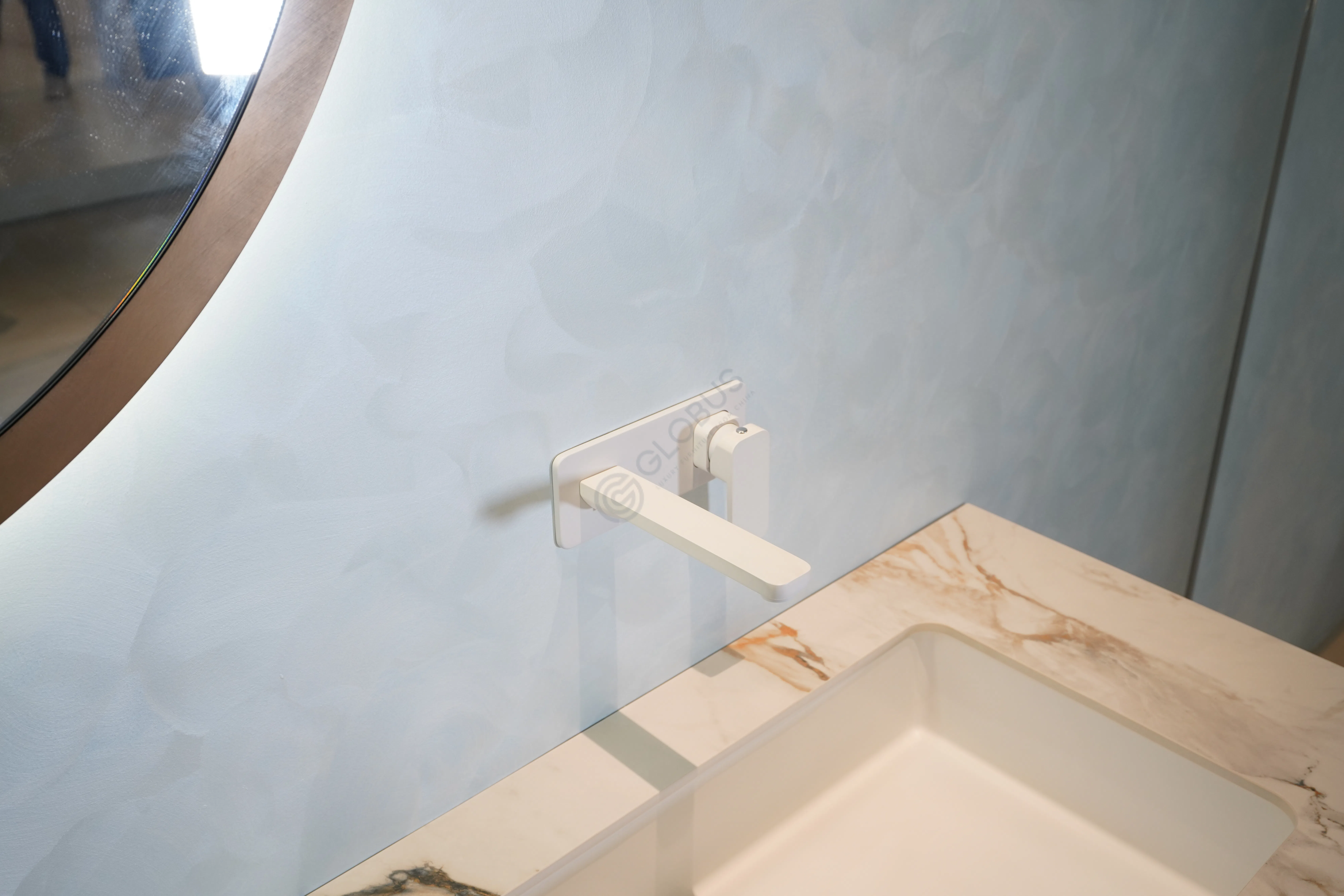 Ванный шкаф Kyrese