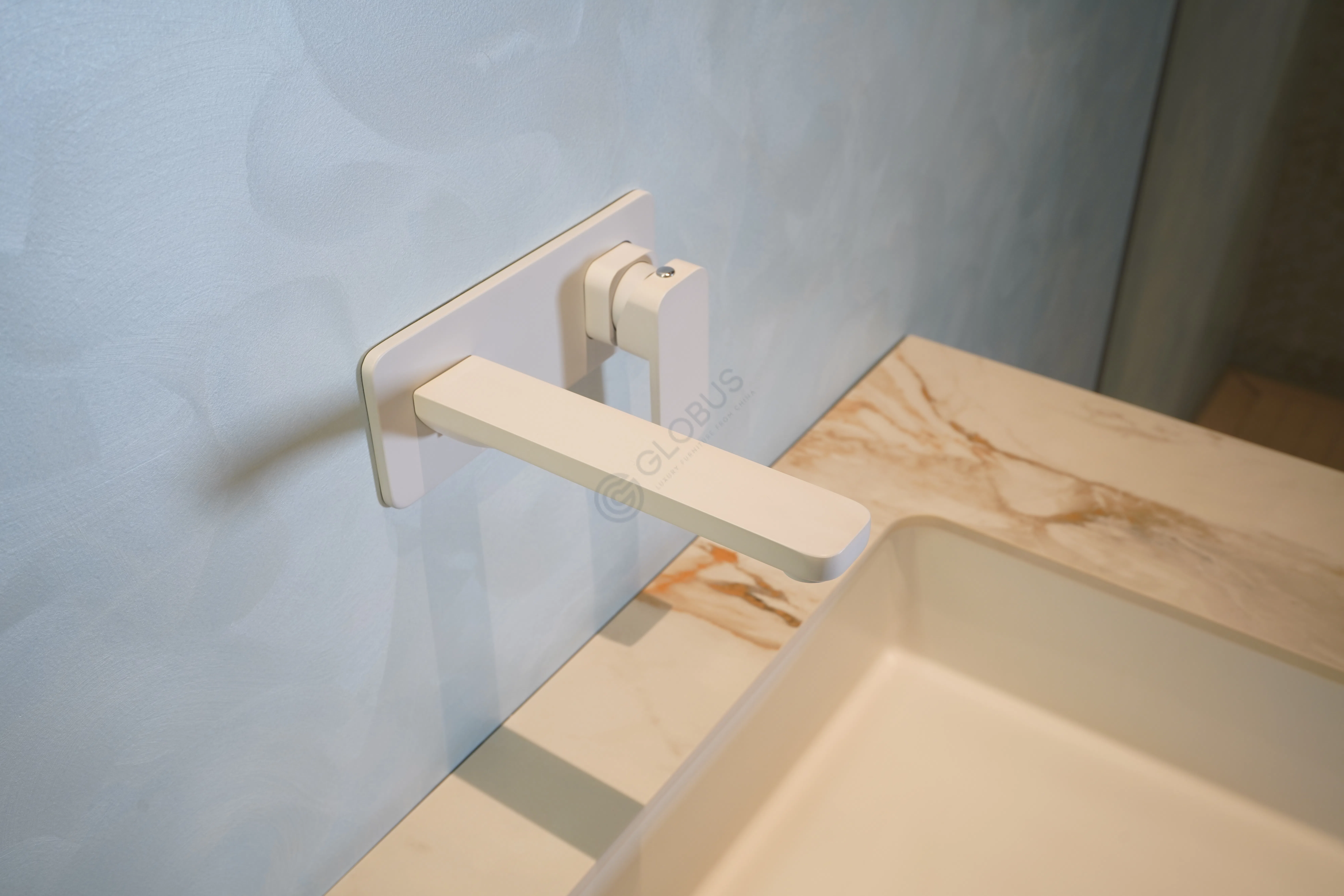 Ванный шкаф Kyrese