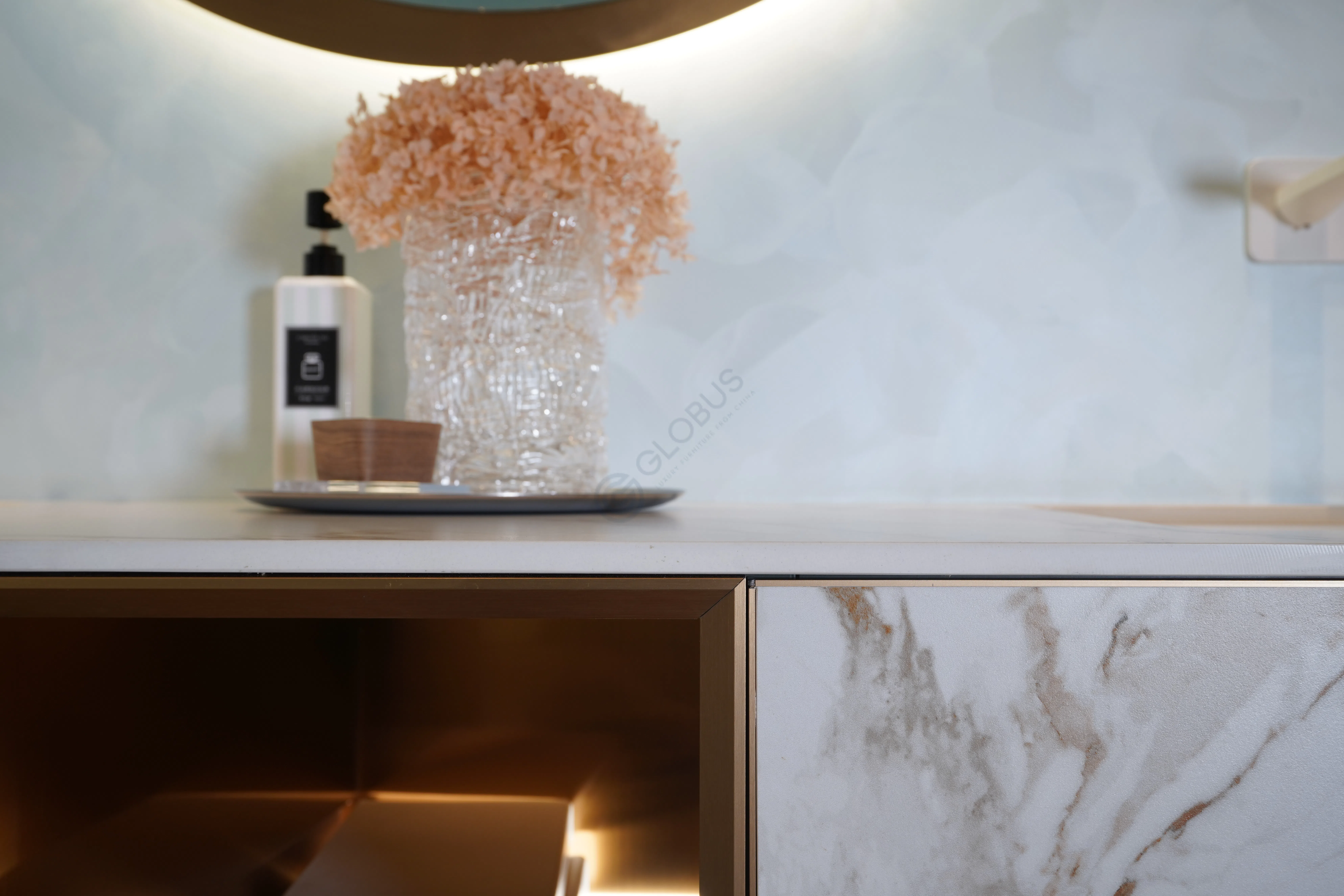 Ванный шкаф Kyrese