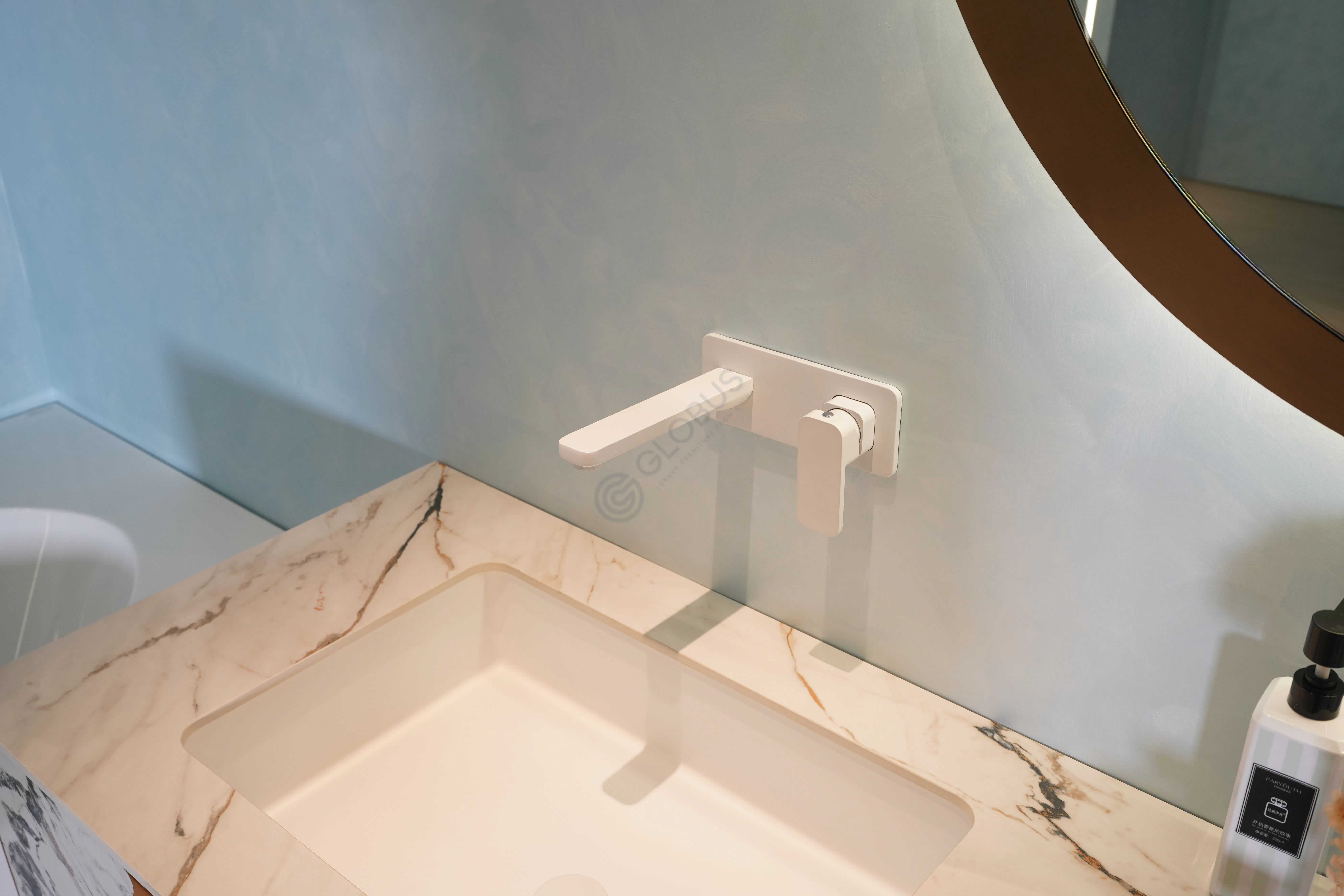 Ванный шкаф Kyrese