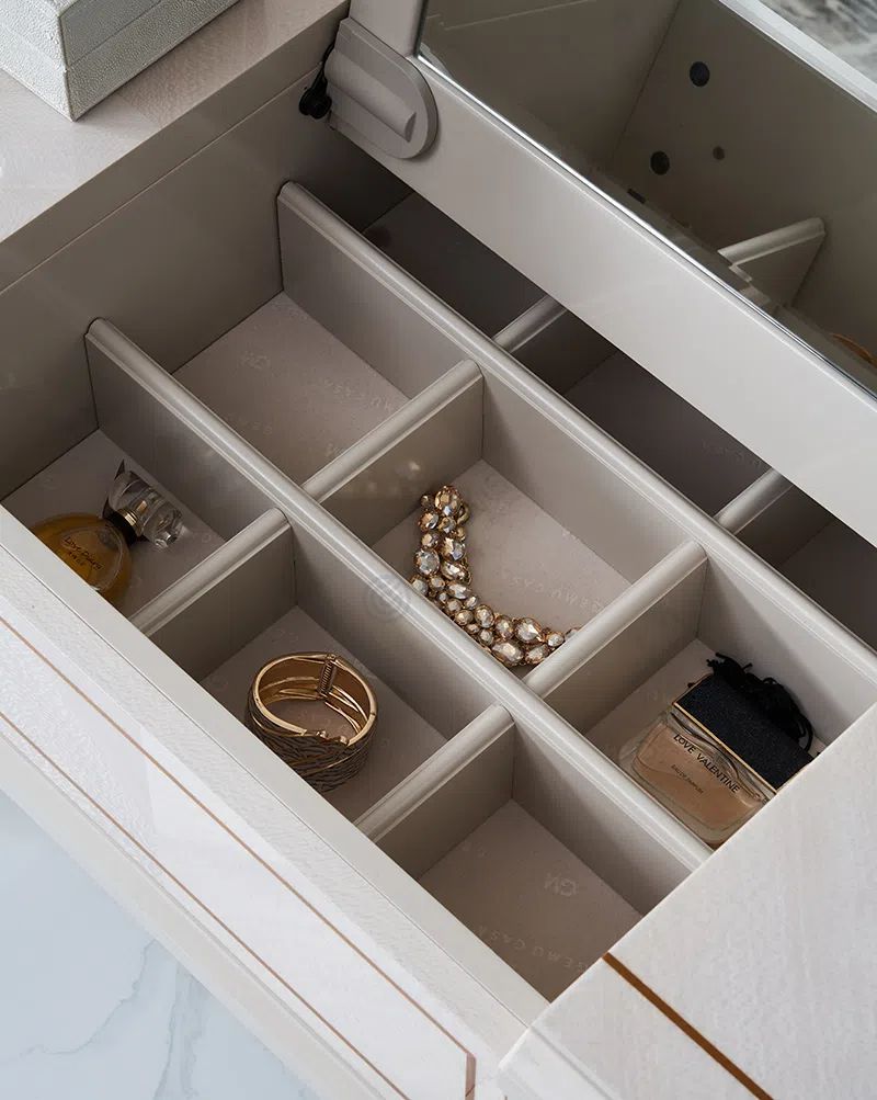 Туалетный столик Gelido