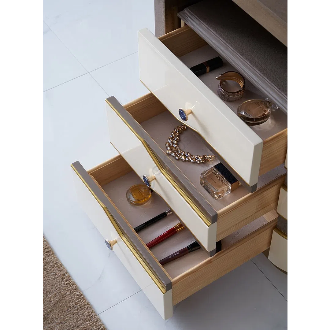 Туалетный столик Adira