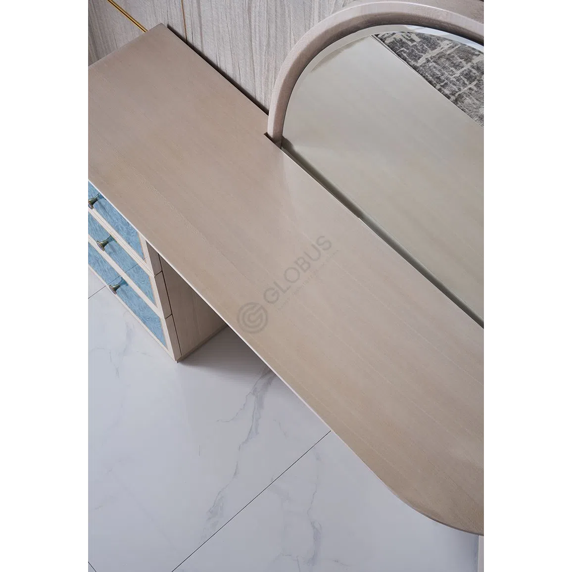 Туалетный столик Merrick