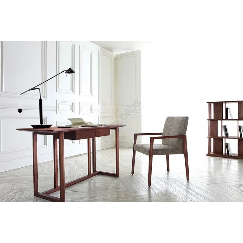 Стол для кабинета Rosmarino