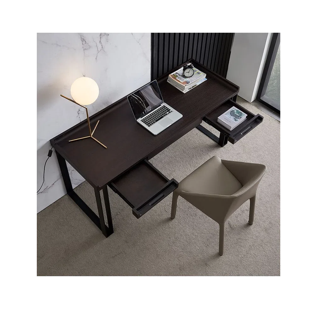 Стол для кабинета Amandee