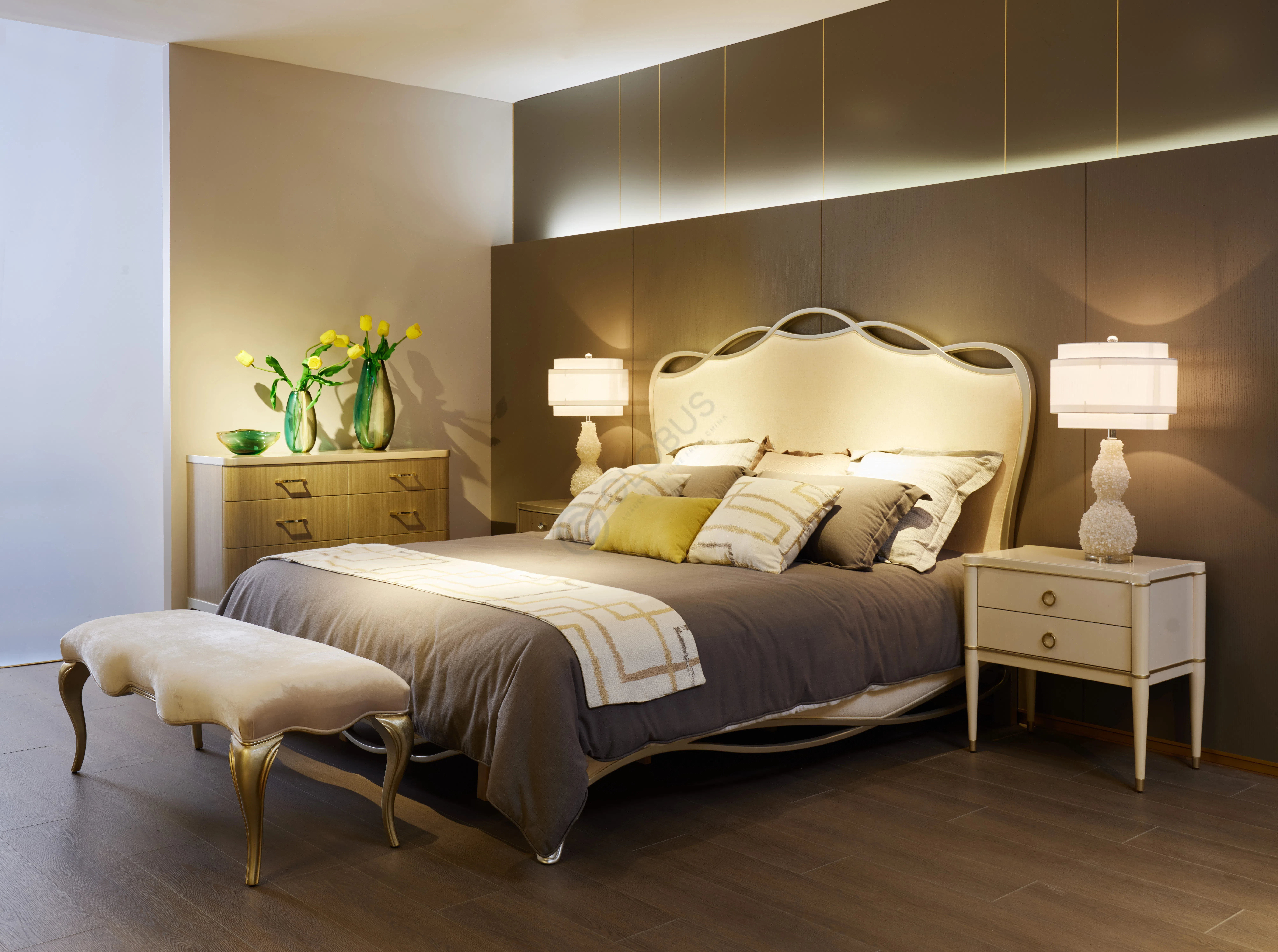 Прикроватная тумба CARACOLE Significant Other