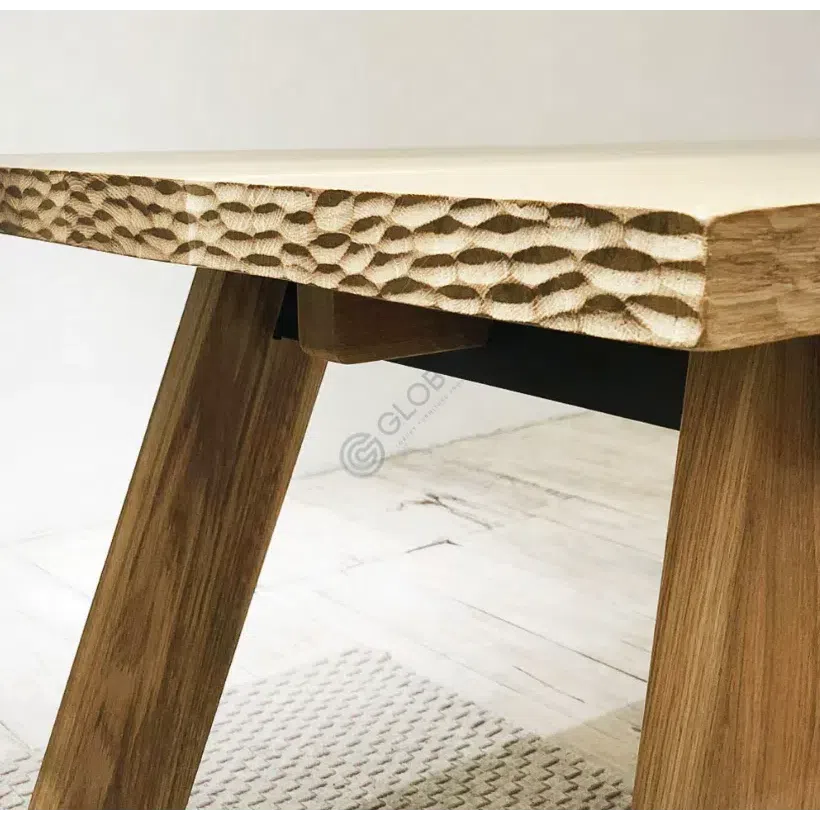 Обеденный стол Aurele