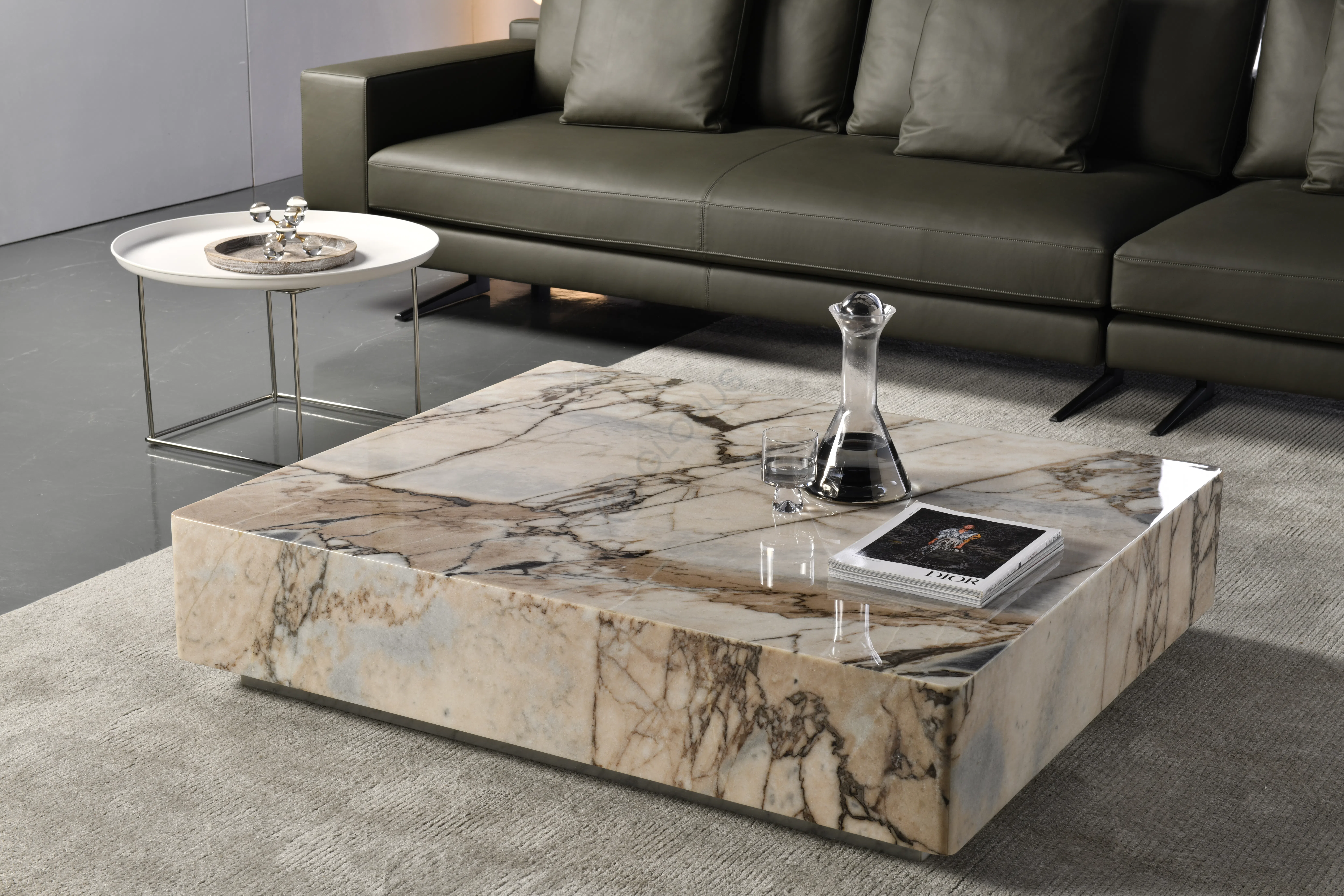 Журнальный столик Pervigilia