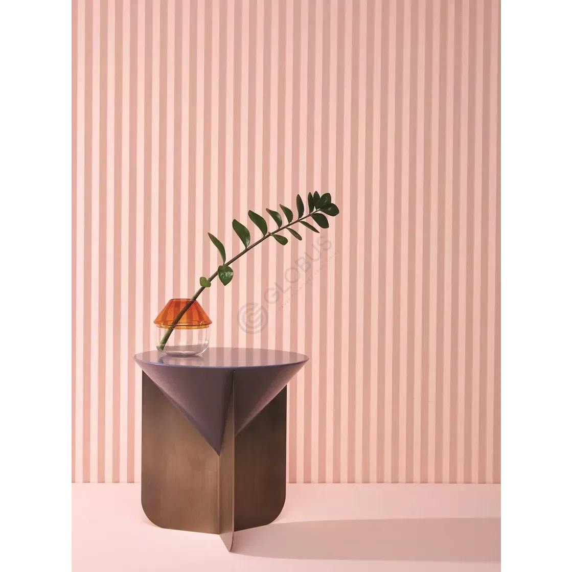 Угловой столик SCAPIN Cone