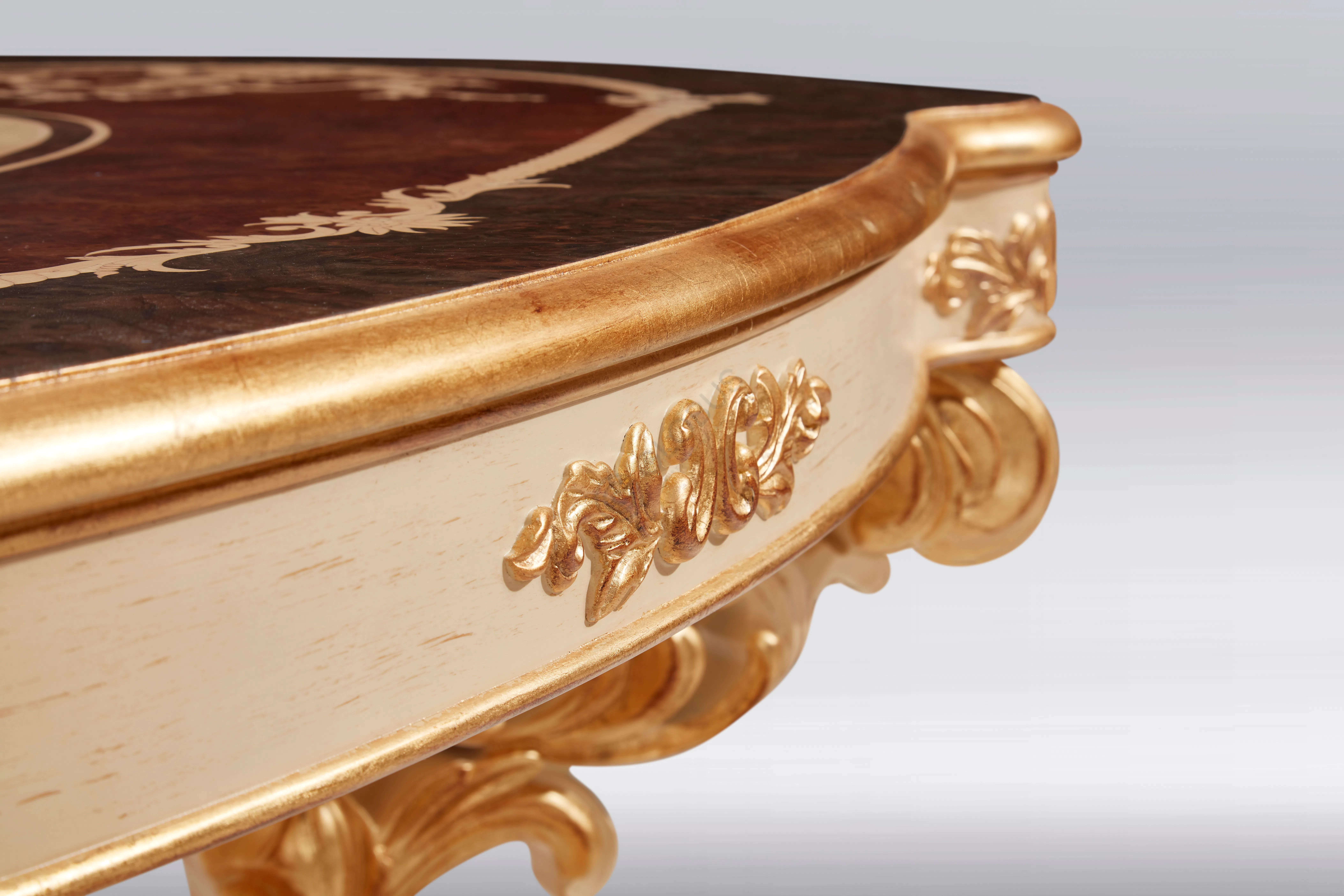 Обеденный стол Newart