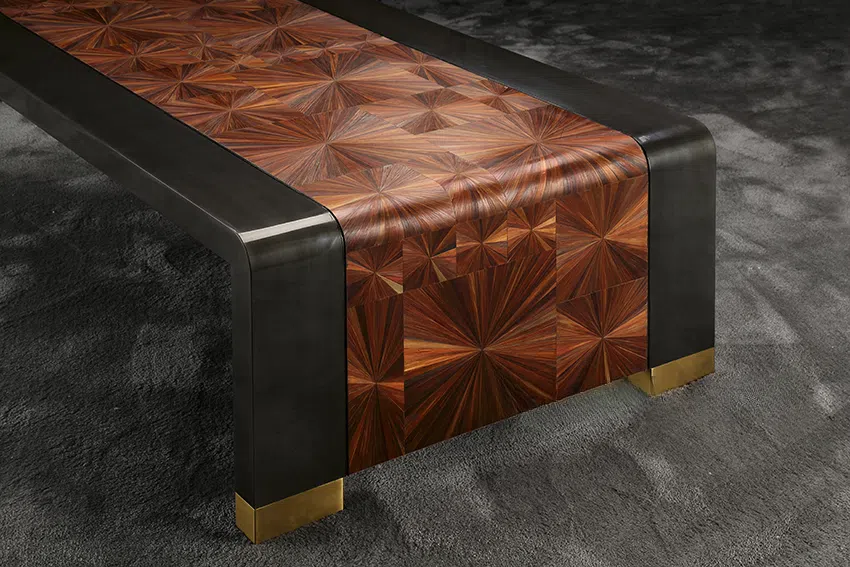 Журнальный столик ALEXANDER LAMONT Tourbillon