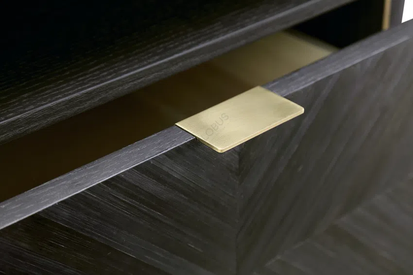 Прикроватная тумба ALEXANDER LAMONT Tijuca