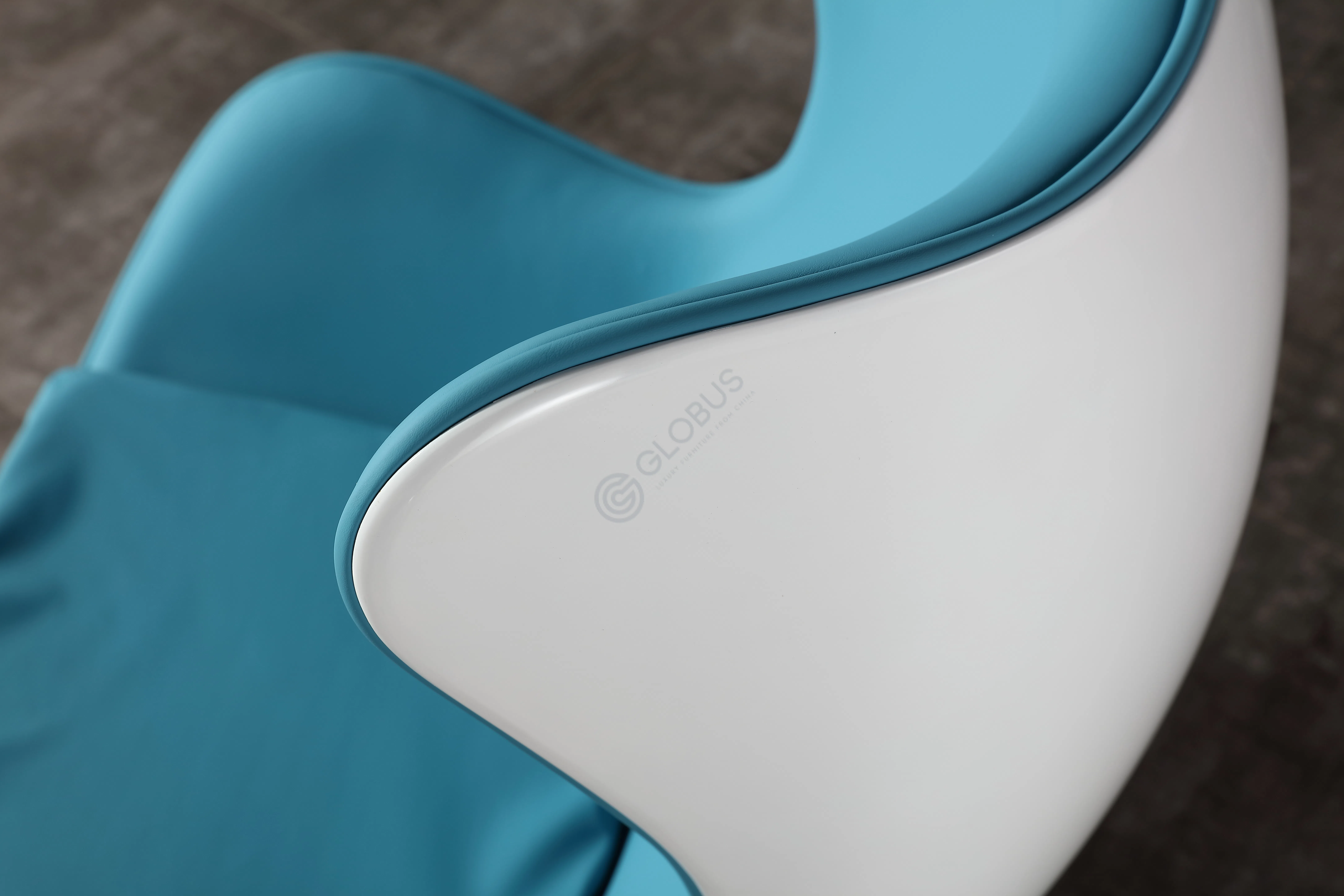 Кресло для офиса Resistenza