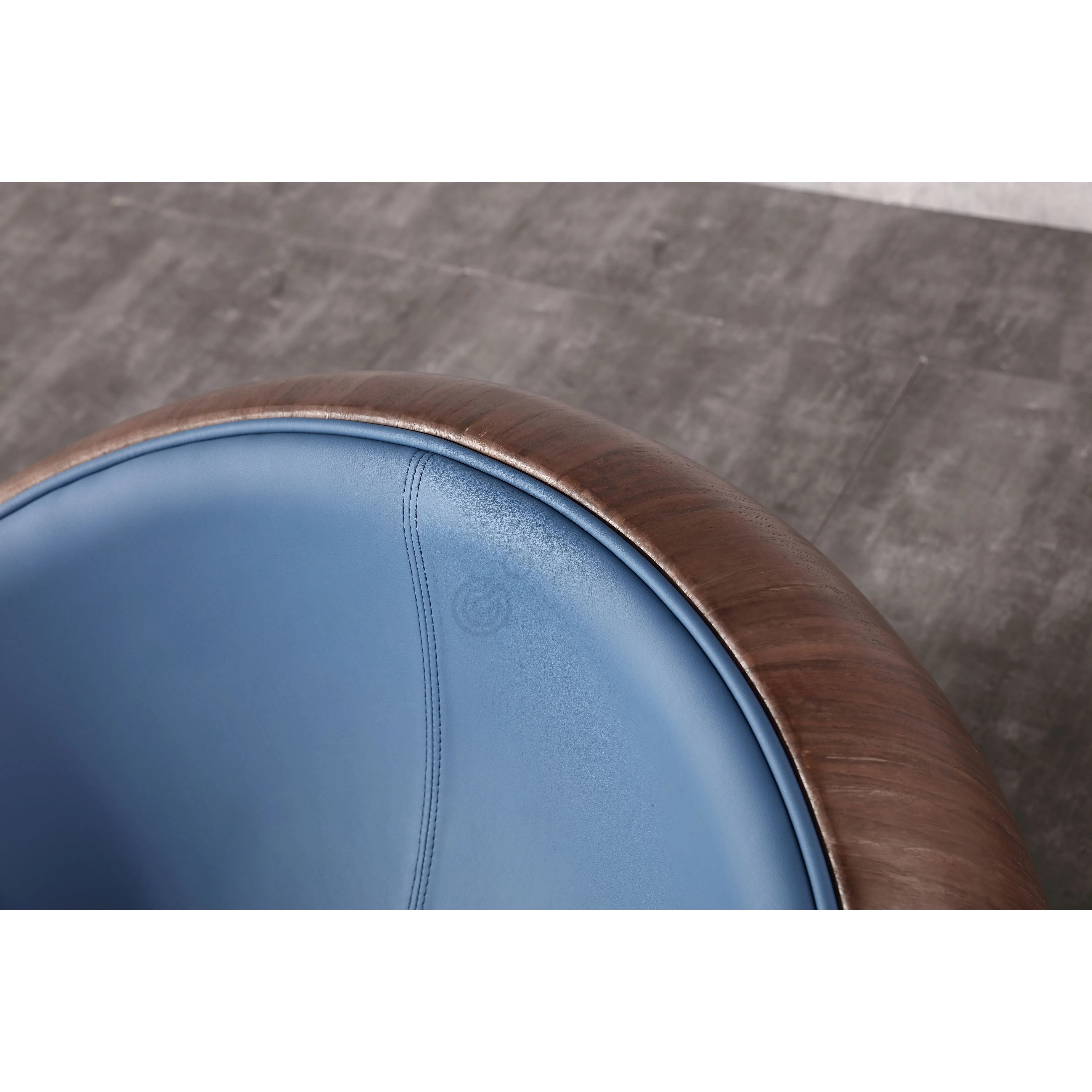 Кресло для офиса Goddi